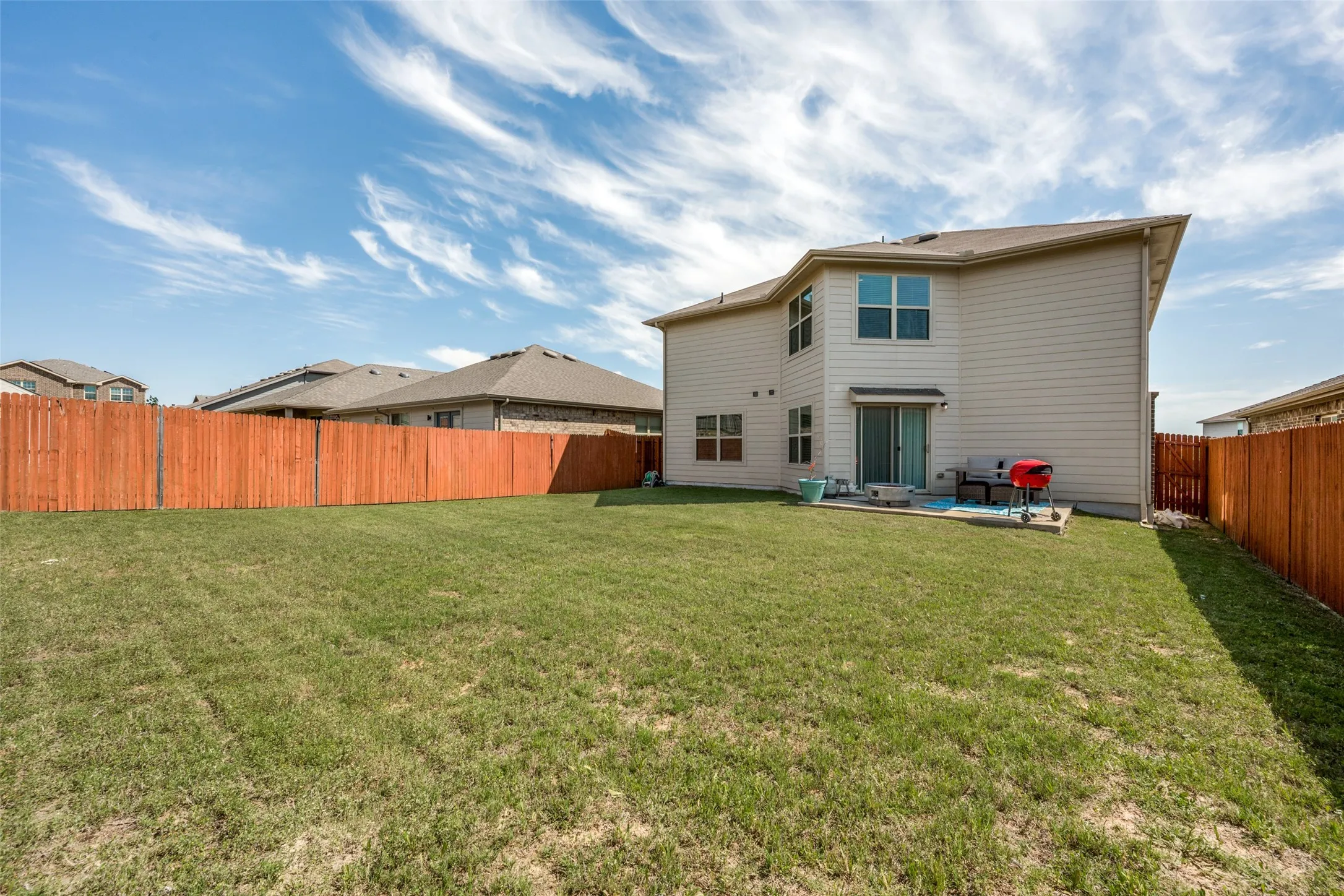 Single Family Residence For Sale in Tarrant County , 10612 Desert Cove, Fort Worth, Texas 76108, 4 Bedroom, 4 Bathroom, 2 Garage spaces, 2,615 Sqft, built in 2020, mls#21271332, Real Estate Agent in Fort Worth, Homes For Sale in Tarrant county, Homes For Sale in Fort Worth, Realtor in Fort Worth Texas, Real Estate Brokerage Independent Realty Texas, Luminita Cordes Realtor