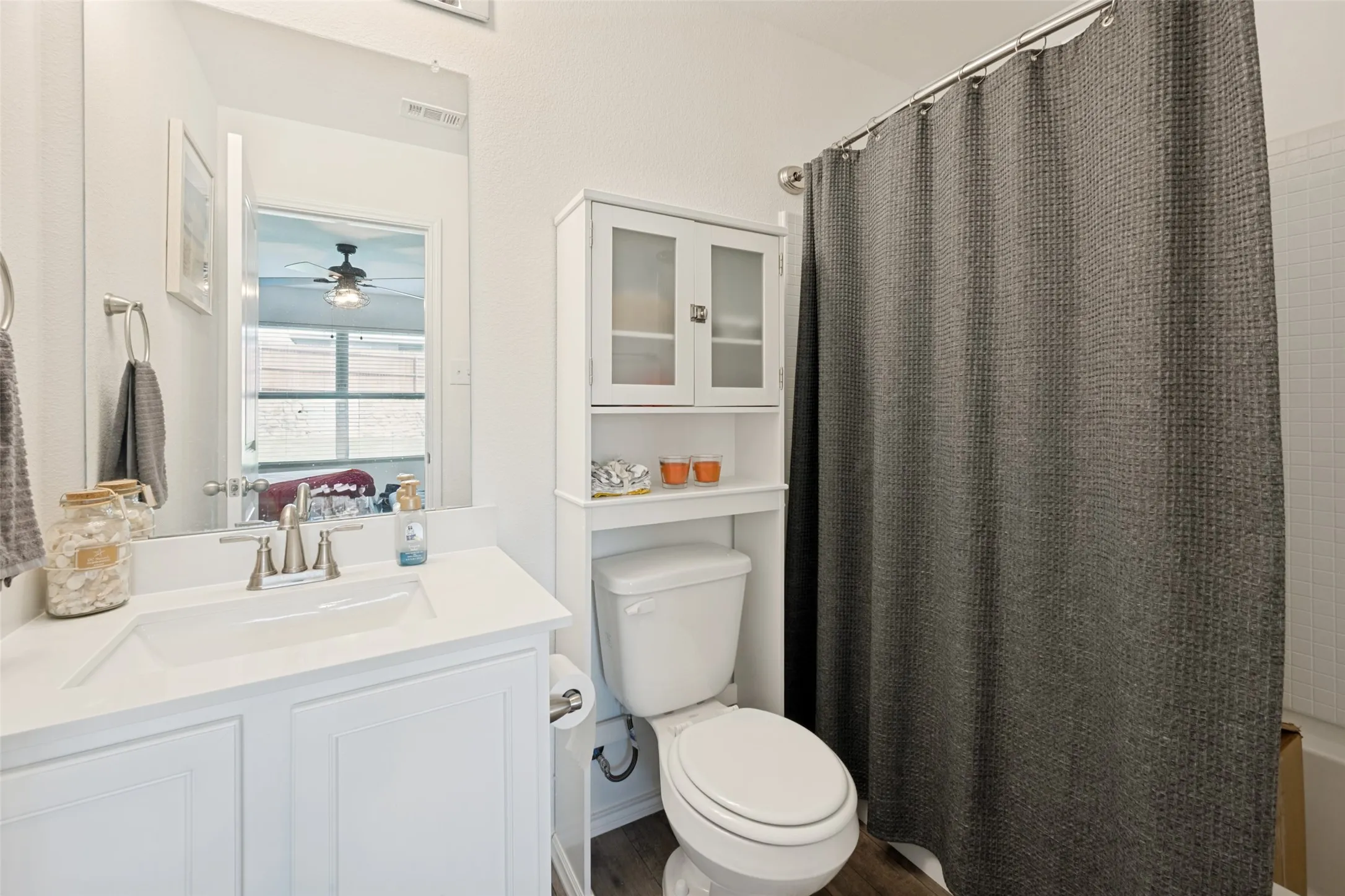 Single Family Residence For Sale in Tarrant County , 10612 Desert Cove, Fort Worth, Texas 76108, 4 Bedroom, 4 Bathroom, 2 Garage spaces, 2,615 Sqft, built in 2020, mls#21271332, Real Estate Agent in Fort Worth, Homes For Sale in Tarrant county, Homes For Sale in Fort Worth, Realtor in Fort Worth Texas, Real Estate Brokerage Independent Realty Texas, Luminita Cordes Realtor