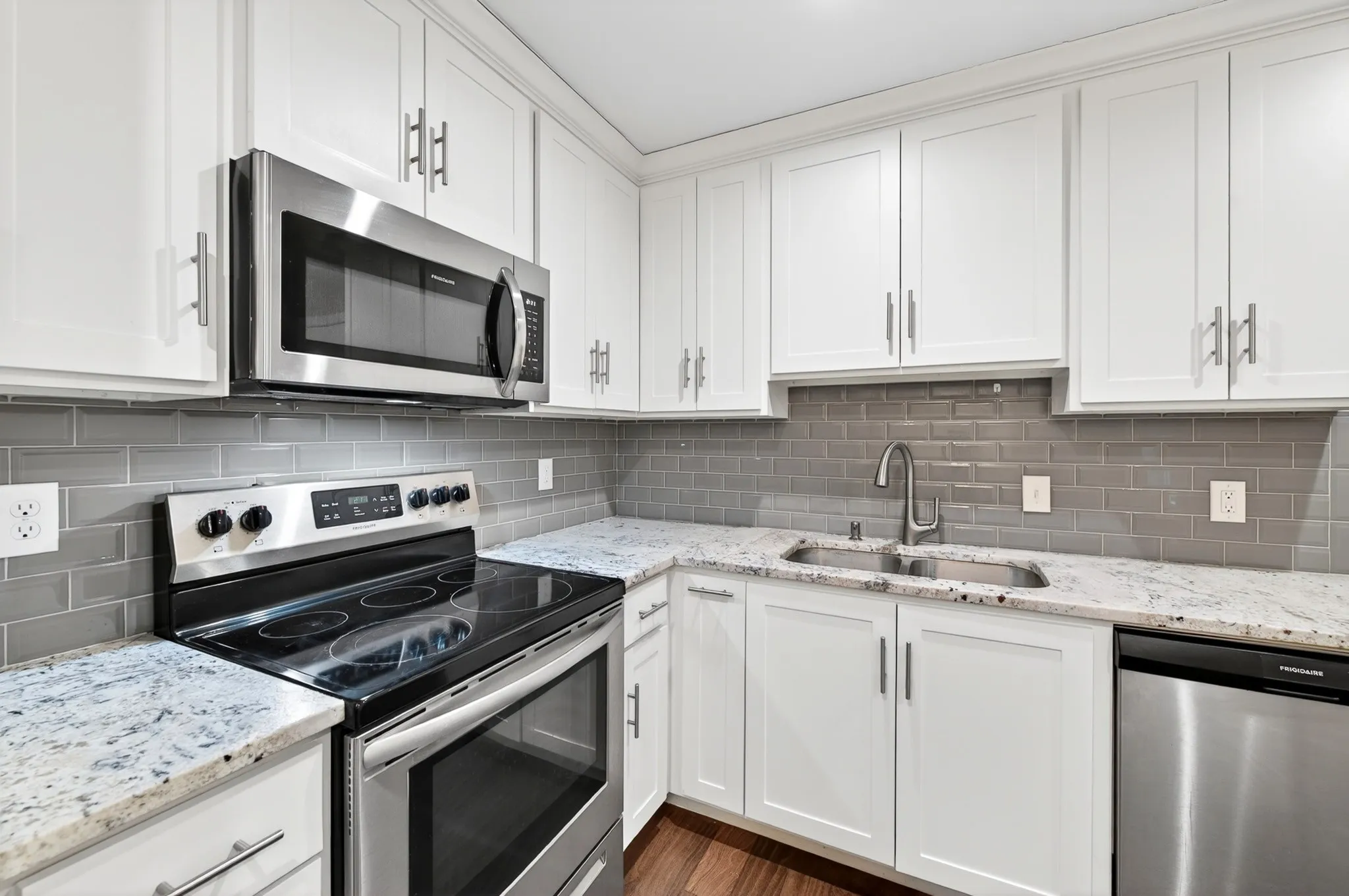 Single Family Residence For Sale in Collin County , 903 Grassy Glen Drive, Allen, Texas 75002, 4 Bedroom, 2 Bathroom, 2 Garage spaces, 1,358 Sqft, built in 1973, mls#21272851, Real Estate Agent in Allen, Homes For Sale in Collin county, Homes For Sale in Allen, Realtor in Allen Texas, Real Estate Brokerage Independent Realty Texas, Luminita Cordes Realtor