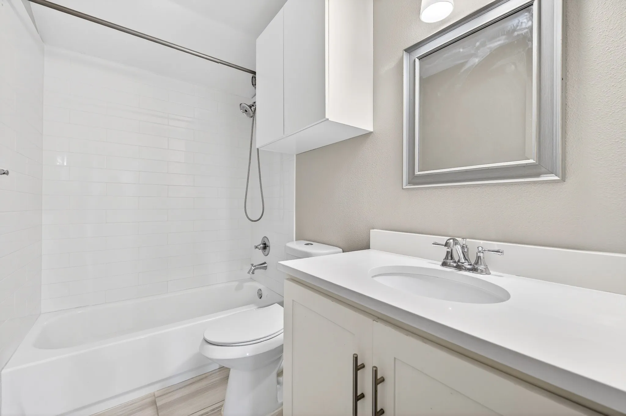 Single Family Residence For Sale in Collin County , 903 Grassy Glen Drive, Allen, Texas 75002, 4 Bedroom, 2 Bathroom, 2 Garage spaces, 1,358 Sqft, built in 1973, mls#21272851, Real Estate Agent in Allen, Homes For Sale in Collin county, Homes For Sale in Allen, Realtor in Allen Texas, Real Estate Brokerage Independent Realty Texas, Luminita Cordes Realtor