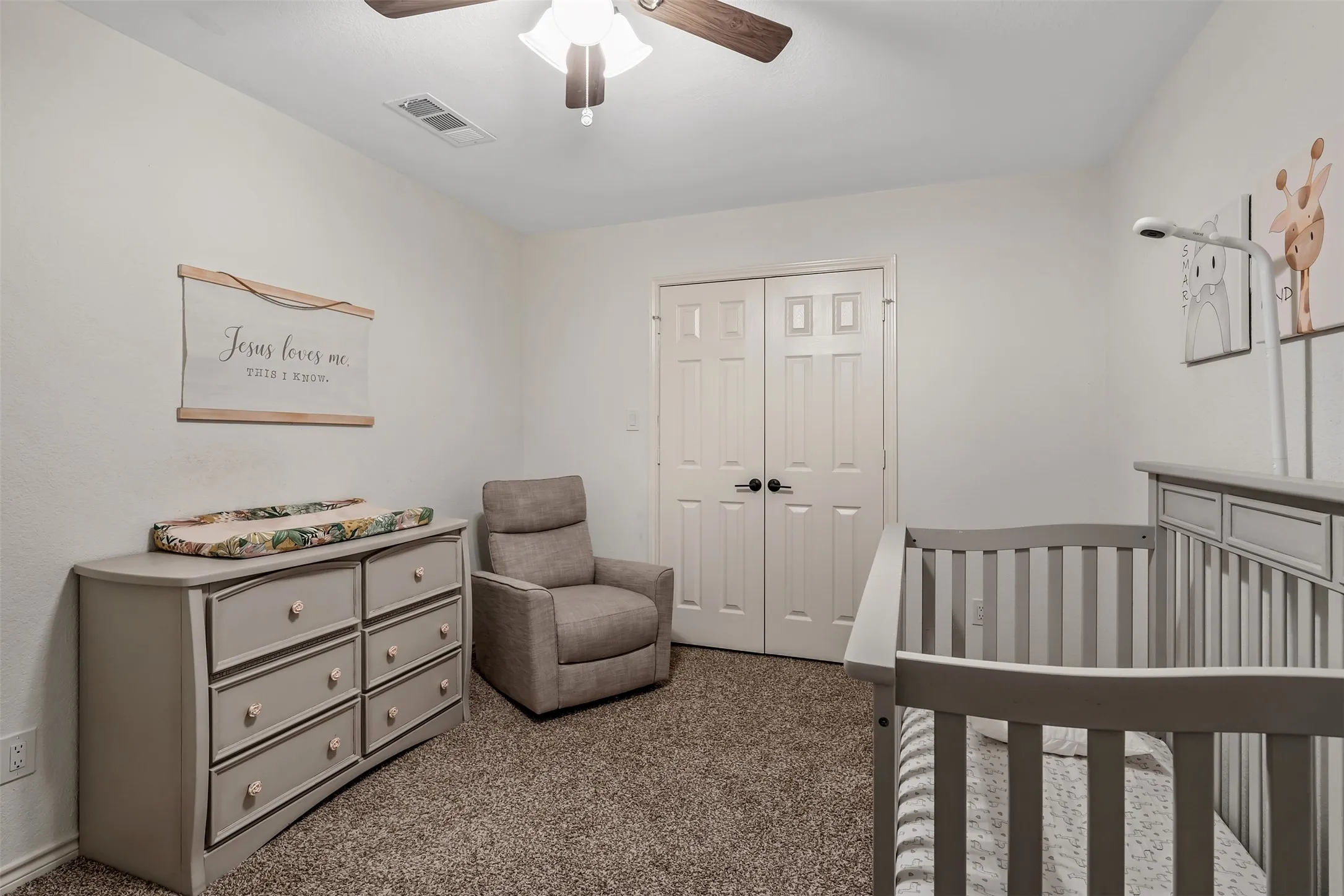 Single Family Residence For Sale in Kaufman County , 300 Rash Lane, Terrell, Texas 75160, 3 Bedroom, 3 Bathroom, 1 Garage spaces, 2,715 Sqft, built in 1988, mls#21272884, Real Estate Agent in Terrell, Homes For Sale in Kaufman county, Homes For Sale in Terrell, Realtor in Terrell Texas, Real Estate Brokerage Independent Realty Texas, Luminita Cordes Realtor