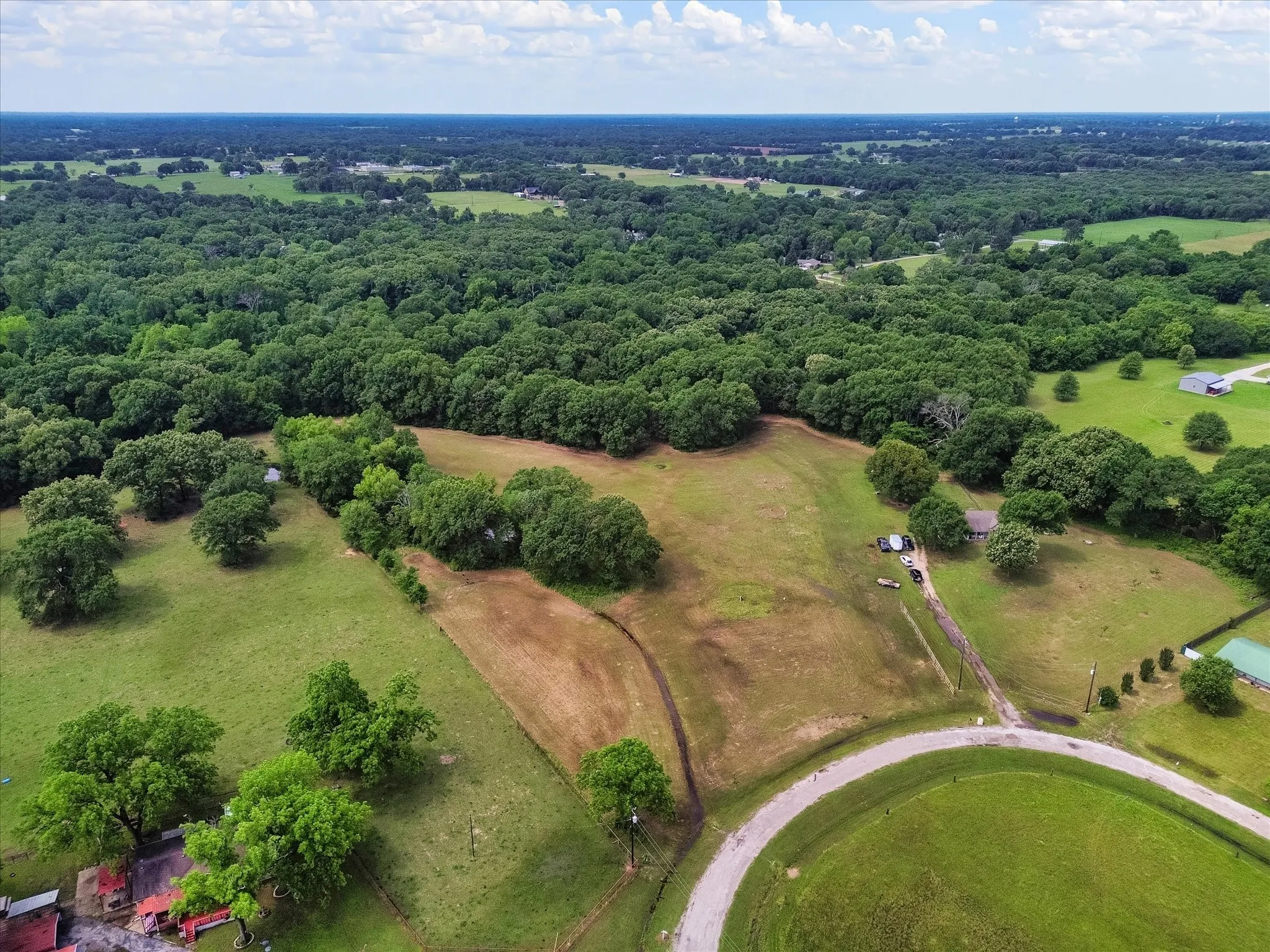 Single Family Residence For Sale in Rains County , 300 Rs County Road 3367, Emory, Texas 75440, 3 Bedrooms, 2 Bathrooms, Garage spaces, 1,626 Sqft, built in 1998, Price $509,995, mls#21272602, Real Estate Agent in Emory, Homes For Sale in Rains county, Homes For Sale in Emory, Realtor in Emory Texas, Real Estate Brokerage Independent Realty Texas, Luminita Cordes Realtor