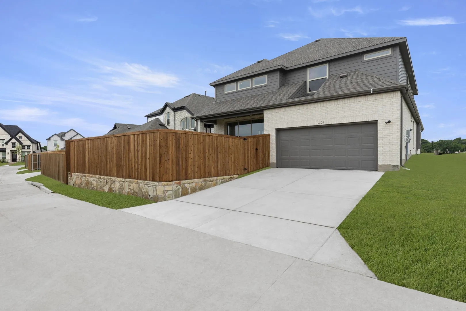 26. 12808 Cedar Ridge - Back
