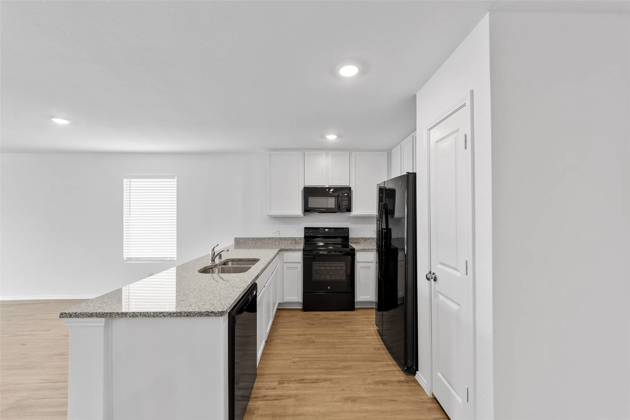 Single Family Residence For Rent in Collin County , 5835 Rock Maple Drive, Princeton, Texas 75407, 3 Bedrooms, 2 Bathrooms, 2 Garage spaces, 1,479 Sqft, built in 2024, Price $1,790, mls#21272507, Real Estate Agent in Princeton, Homes For Rent in Collin county, Homes For Rent in Princeton, Realtor in Princeton Texas, Real Estate Brokerage Independent Realty Texas, Luminita Cordes Realtor