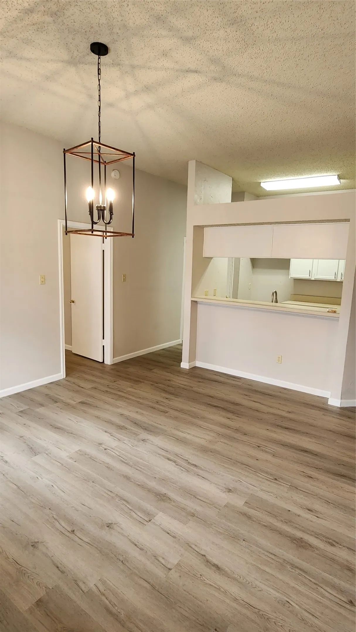 Single Family Residence For Rent in Dallas County , 520 Kirkland Drive, Coppell, Texas 75019, 2 Bedroom, 2 Bathroom, 1 Garage spaces, 1,201 Sqft, built in 1984, mls#21272946, Real Estate Agent in Coppell, Homes For Rent in Dallas county, Homes For Rent in Coppell, Realtor in Coppell Texas, Real Estate Brokerage Independent Realty Texas, Luminita Cordes Realtor