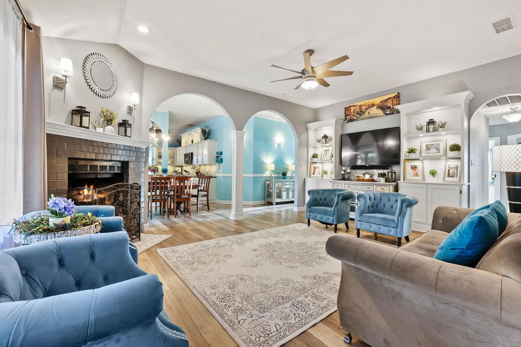 Single Family Residence For Sale in Fannin County , 981 County Road 4918, Trenton, Texas 75490, 5 Bedroom, 3 Bathroom, 2 Garage spaces, 2,606 Sqft, built in 1995, mls#21268765, Real Estate Agent in Trenton, Homes For Sale in Fannin county, Homes For Sale in Trenton, Realtor in Trenton Texas, Real Estate Brokerage Independent Realty Texas, Luminita Cordes Realtor