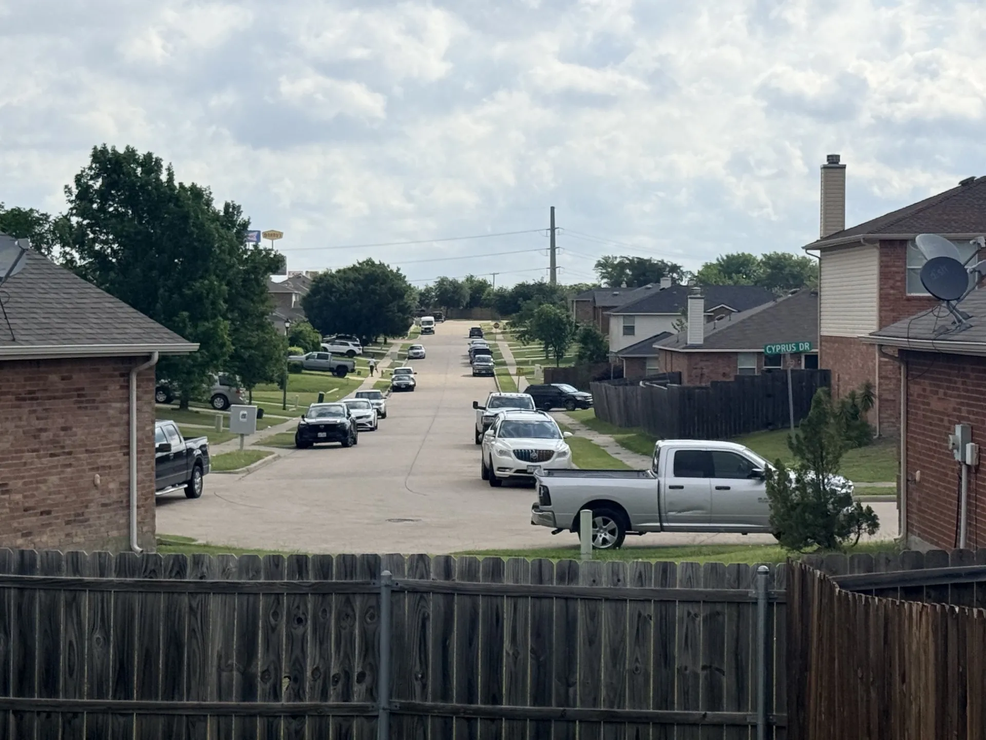 Single Family Residence For Sale in Rockwall County , 1201 Cyprus Drive, Royse City, Texas 75189, 3 Bedroom, 2 Bathroom, 2 Garage spaces, 1,869 Sqft, built in 2006, mls#21272968, Real Estate Agent in Royse City, Homes For Sale in Rockwall county, Homes For Sale in Royse City, Realtor in Royse City Texas, Real Estate Brokerage Independent Realty Texas, Luminita Cordes Realtor