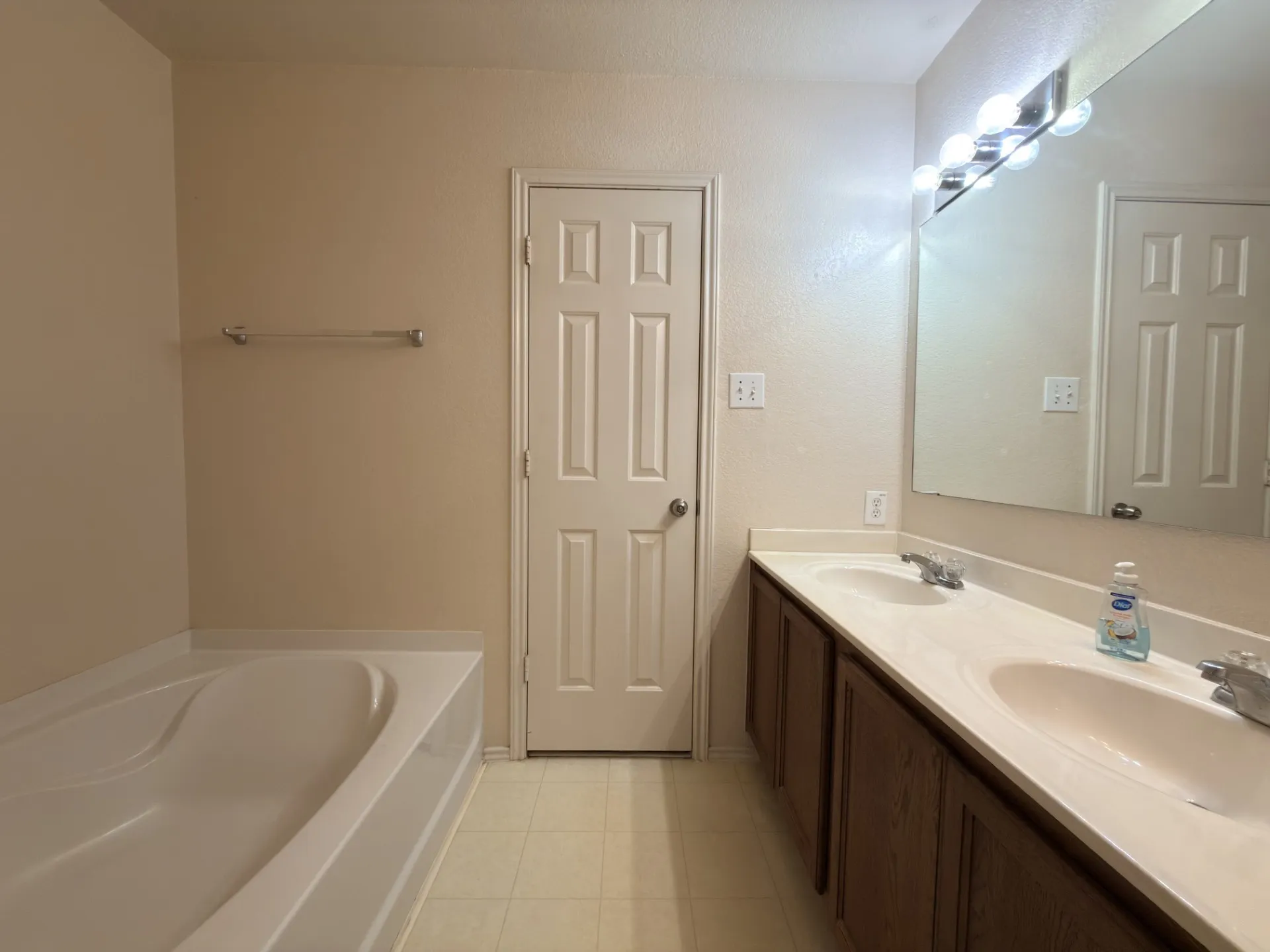 Single Family Residence For Sale in Rockwall County , 1201 Cyprus Drive, Royse City, Texas 75189, 3 Bedroom, 2 Bathroom, 2 Garage spaces, 1,869 Sqft, built in 2006, mls#21272968, Real Estate Agent in Royse City, Homes For Sale in Rockwall county, Homes For Sale in Royse City, Realtor in Royse City Texas, Real Estate Brokerage Independent Realty Texas, Luminita Cordes Realtor