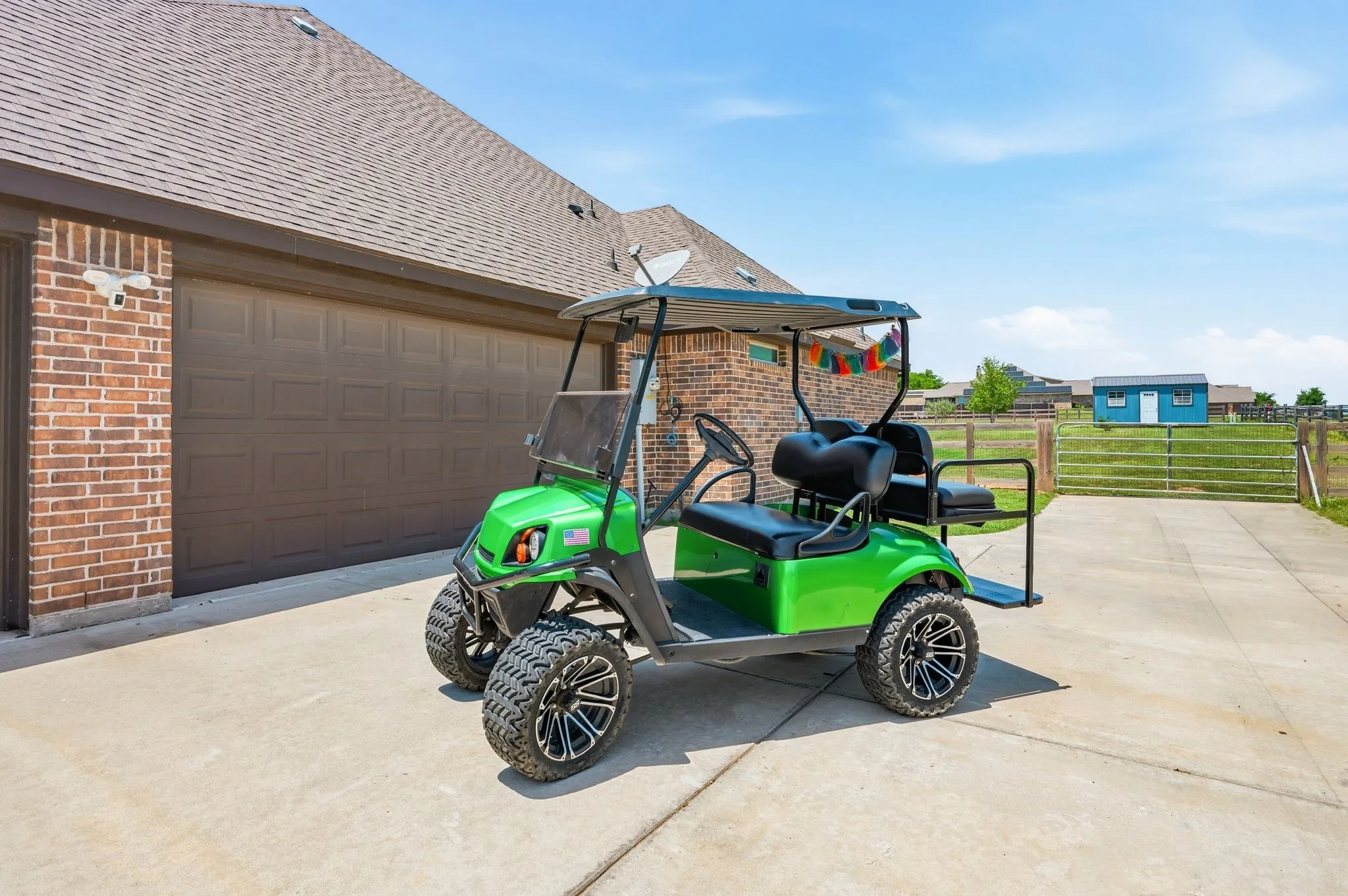 Golf Cart Negotiable