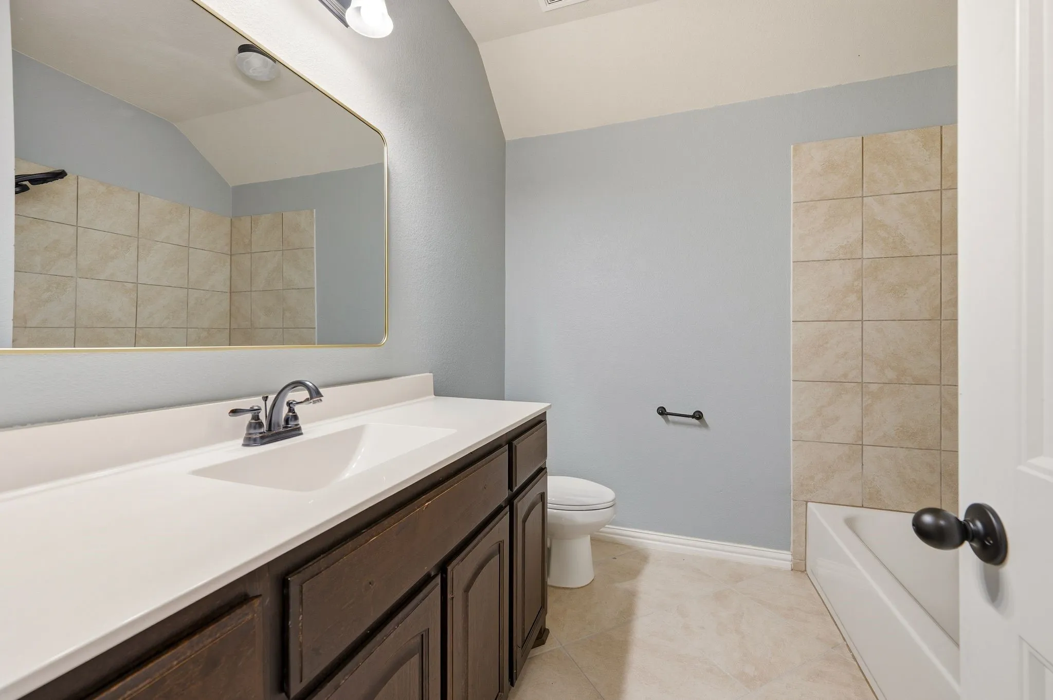 Single Family Residence For Sale in Wise County , 140 Heather Lane, Decatur, Texas 76234, 4 Bedroom, 3 Bathroom, 3 Garage spaces, 2,816 Sqft, built in 2017, mls#21253297, Real Estate Agent in Decatur, Homes For Sale in Wise county, Homes For Sale in Decatur, Realtor in Decatur Texas, Real Estate Brokerage Independent Realty Texas, Luminita Cordes Realtor