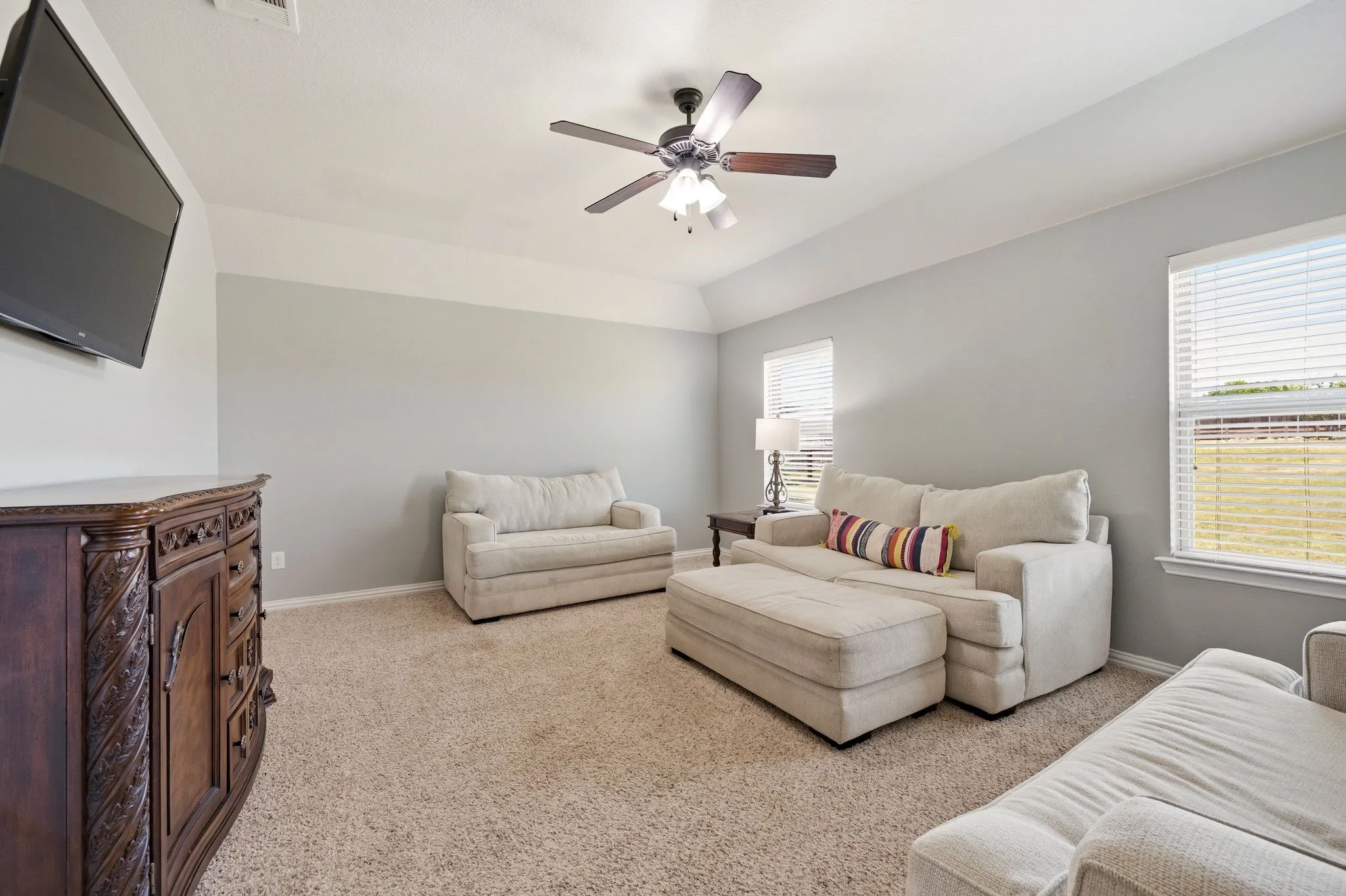 Single Family Residence For Sale in Wise County , 140 Heather Lane, Decatur, Texas 76234, 4 Bedroom, 3 Bathroom, 3 Garage spaces, 2,816 Sqft, built in 2017, mls#21253297, Real Estate Agent in Decatur, Homes For Sale in Wise county, Homes For Sale in Decatur, Realtor in Decatur Texas, Real Estate Brokerage Independent Realty Texas, Luminita Cordes Realtor