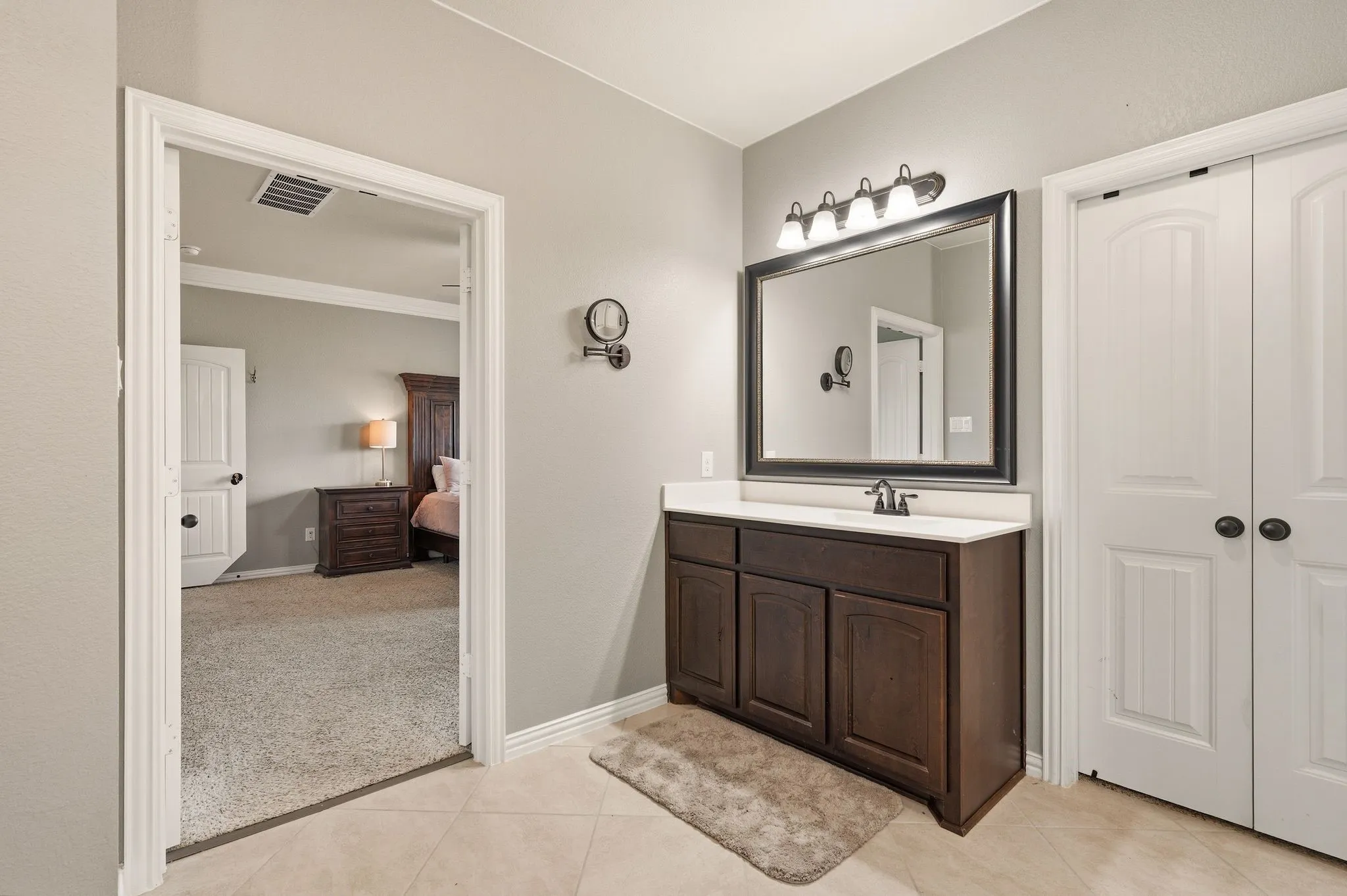 Single Family Residence For Sale in Wise County , 140 Heather Lane, Decatur, Texas 76234, 4 Bedroom, 3 Bathroom, 3 Garage spaces, 2,816 Sqft, built in 2017, mls#21253297, Real Estate Agent in Decatur, Homes For Sale in Wise county, Homes For Sale in Decatur, Realtor in Decatur Texas, Real Estate Brokerage Independent Realty Texas, Luminita Cordes Realtor