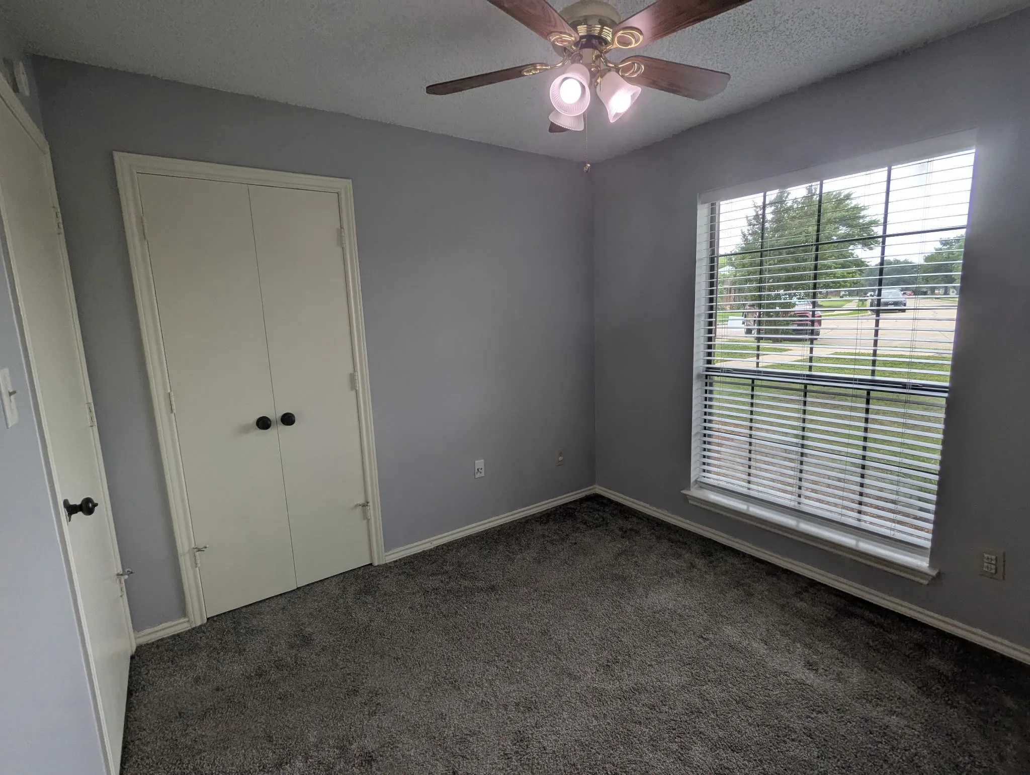 Single Family Residence For Sale in Dallas County , 3818 Missouri Street, Sachse, Texas 75048, 3 Bedroom, 2 Bathroom, 2 Garage spaces, 1,239 Sqft, built in 1985, mls#21272999, Real Estate Agent in Sachse, Homes For Sale in Dallas county, Homes For Sale in Sachse, Realtor in Sachse Texas, Real Estate Brokerage Independent Realty Texas, Luminita Cordes Realtor