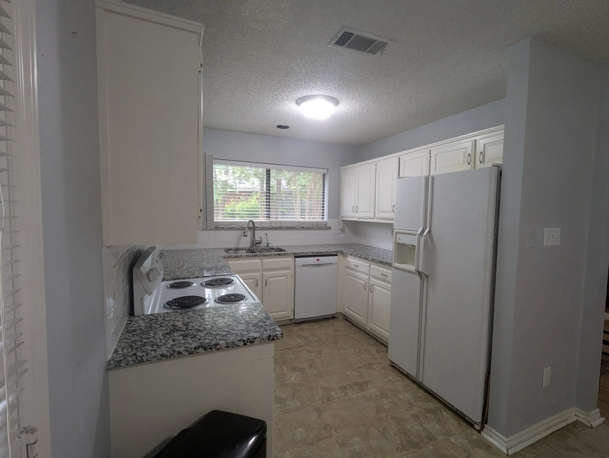 Single Family Residence For Sale in Dallas County , 3818 Missouri Street, Sachse, Texas 75048, 3 Bedroom, 2 Bathroom, 2 Garage spaces, 1,239 Sqft, built in 1985, mls#21272999, Real Estate Agent in Sachse, Homes For Sale in Dallas county, Homes For Sale in Sachse, Realtor in Sachse Texas, Real Estate Brokerage Independent Realty Texas, Luminita Cordes Realtor