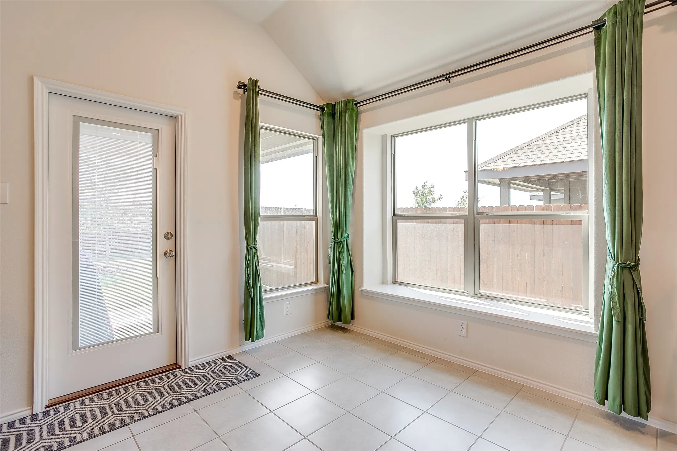 Single Family Residence For Sale in Johnson County , 907 Beverly Drive, Cleburne, Texas 76033, 3 Bedrooms, 2 Bathrooms, 2 Garage spaces, 1,989 Sqft, built in 2024, Price $335,000, mls#21267468, Real Estate Agent in Cleburne, Homes For Sale in Johnson county, Homes For Sale in Cleburne, Realtor in Cleburne Texas, Real Estate Brokerage Independent Realty Texas, Luminita Cordes Realtor