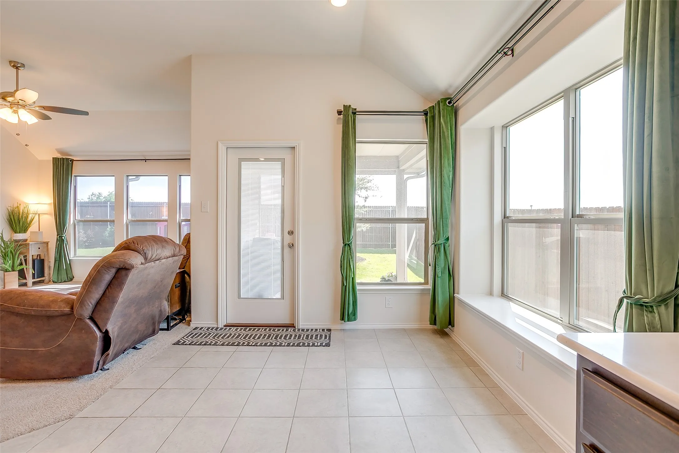 Single Family Residence For Sale in Johnson County , 907 Beverly Drive, Cleburne, Texas 76033, 3 Bedrooms, 2 Bathrooms, 2 Garage spaces, 1,989 Sqft, built in 2024, Price $335,000, mls#21267468, Real Estate Agent in Cleburne, Homes For Sale in Johnson county, Homes For Sale in Cleburne, Realtor in Cleburne Texas, Real Estate Brokerage Independent Realty Texas, Luminita Cordes Realtor