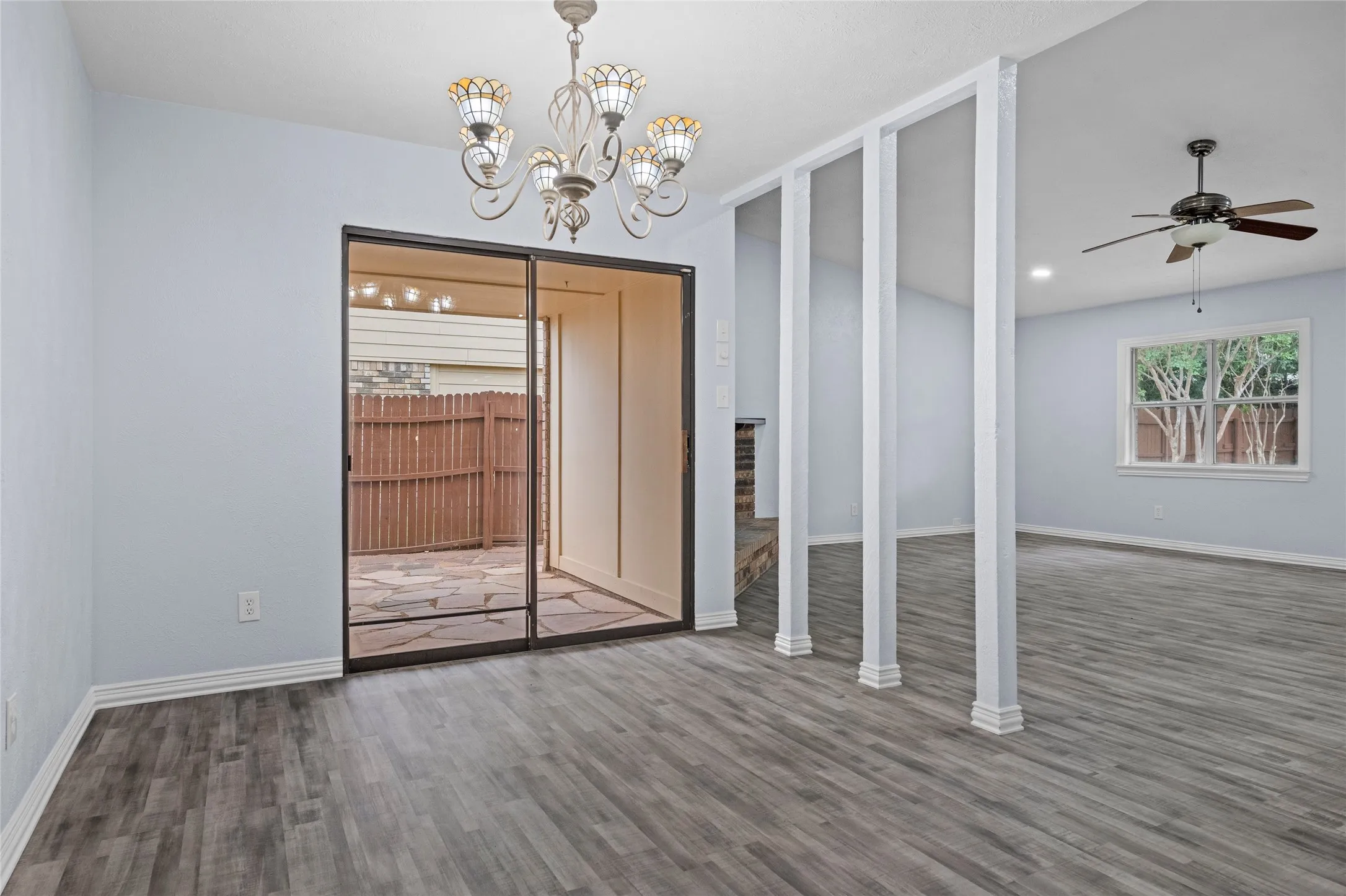 Single Family Residence For Sale in Tarrant County , 7949 Bermejo Road, Fort Worth, Texas 76112, 3 Bedrooms, 2 Bathrooms, 2 Garage spaces, 1,492 Sqft, built in 1980, Price $249,900, mls#21272449, Real Estate Agent in Fort Worth, Homes For Sale in Tarrant county, Homes For Sale in Fort Worth, Realtor in Fort Worth Texas, Real Estate Brokerage Independent Realty Texas, Luminita Cordes Realtor