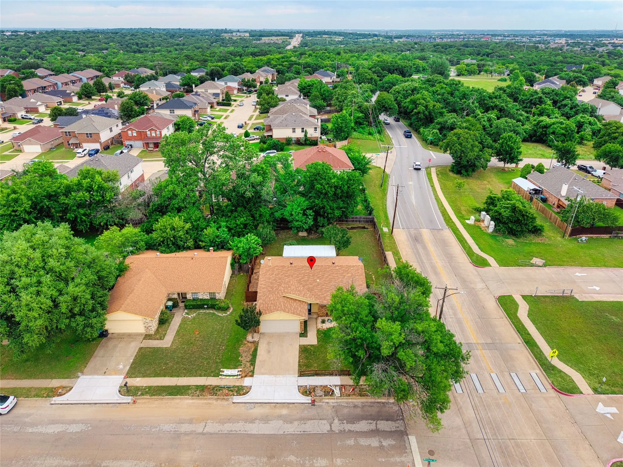 Single Family Residence For Sale in Tarrant County , 7949 Bermejo Road, Fort Worth, Texas 76112, 3 Bedrooms, 2 Bathrooms, 2 Garage spaces, 1,492 Sqft, built in 1980, Price $249,900, mls#21272449, Real Estate Agent in Fort Worth, Homes For Sale in Tarrant county, Homes For Sale in Fort Worth, Realtor in Fort Worth Texas, Real Estate Brokerage Independent Realty Texas, Luminita Cordes Realtor