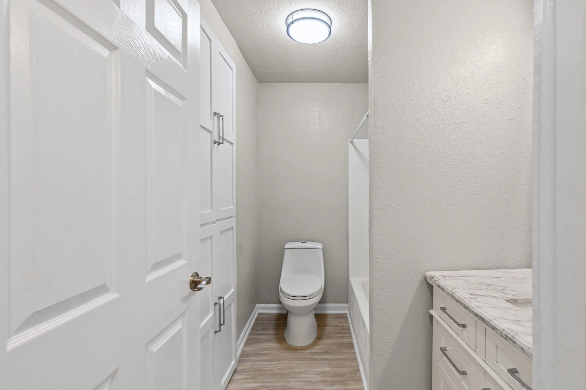 Single Family Residence For Sale in Rains County , 208 Lee Ivie Lane, Emory, Texas 75440, 3 Bedroom, 2 Bathroom, Garage spaces, 1,428 Sqft, built in 1960, mls#21272522, Real Estate Agent in Emory, Homes For Sale in Rains county, Homes For Sale in Emory, Realtor in Emory Texas, Real Estate Brokerage Independent Realty Texas, Luminita Cordes Realtor