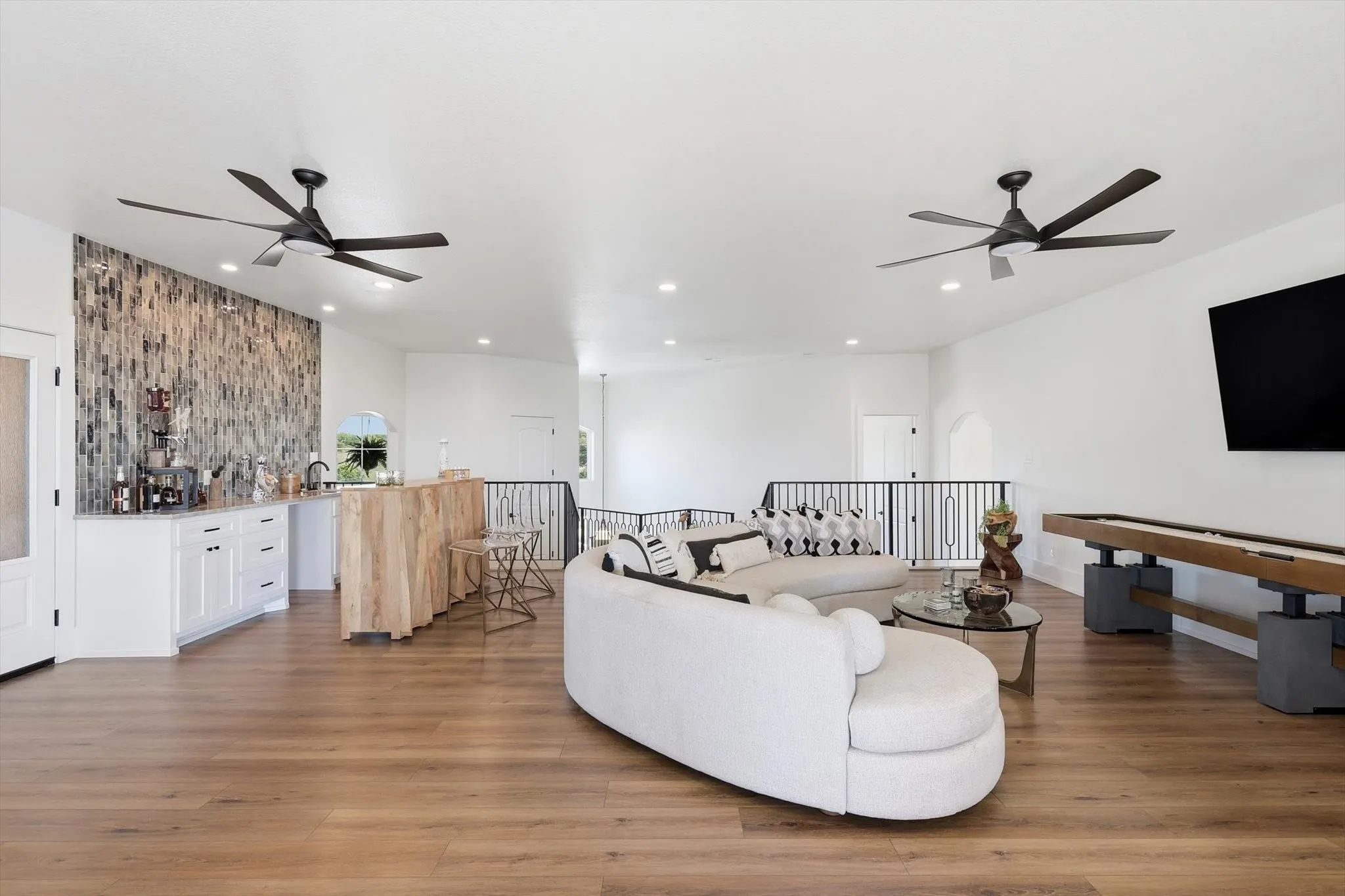 Single Family Residence For Sale in Palo Pinto County , 7085 W Hells Gate Drive, Possum Kingdom Lake, Texas 76475, 5 Bedroom, 7 Bathroom, 3 Garage spaces, 5,589 Sqft, built in 2026, mls#21257583, Real Estate Agent in Possum Kingdom Lake, Homes For Sale in Palo Pinto county, Homes For Sale in Possum Kingdom Lake, Realtor in Possum Kingdom Lake Texas, Real Estate Brokerage Independent Realty Texas, Luminita Cordes Realtor