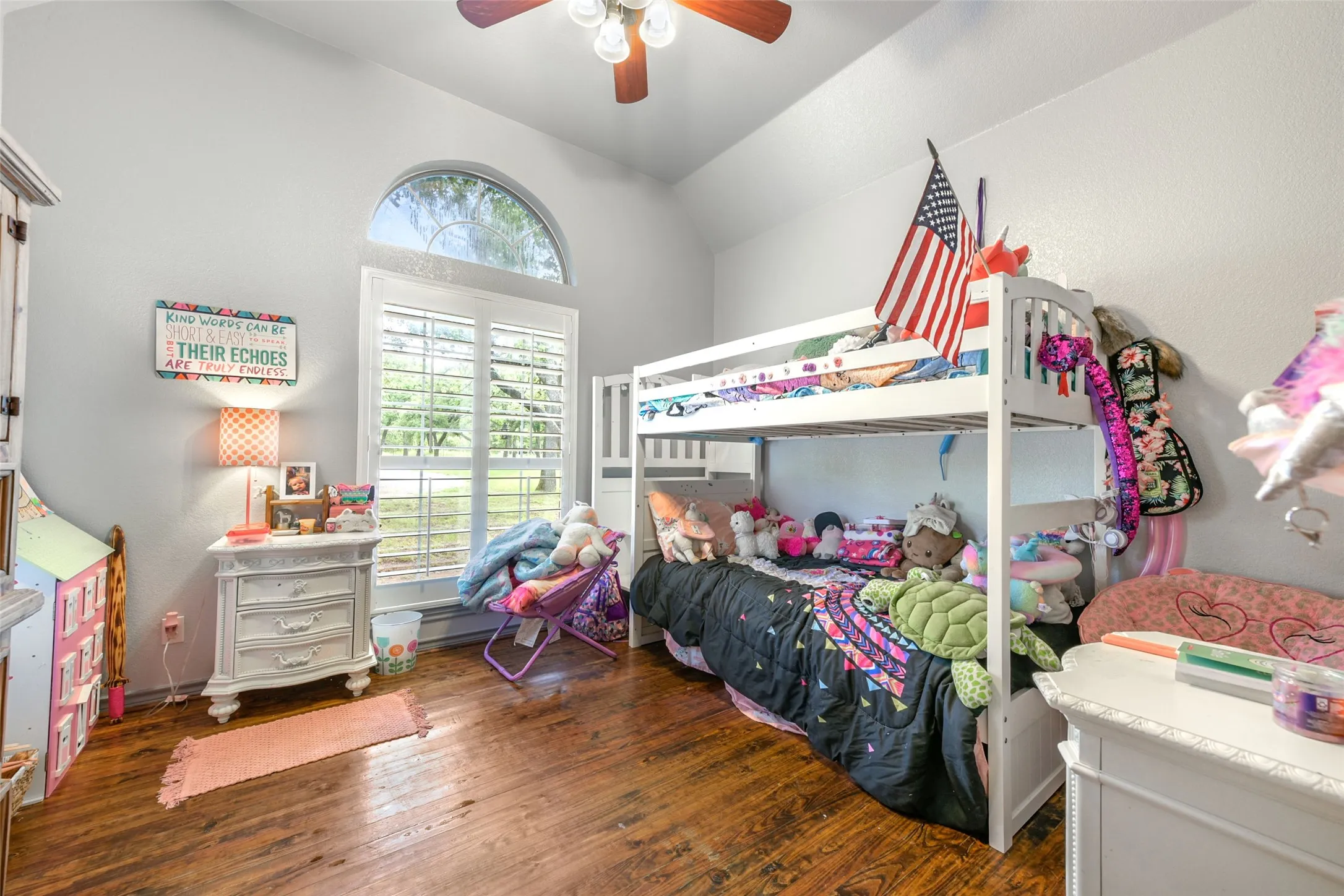 Farm For Sale in Jack County , 3391 Fm 2190, Jacksboro, Texas 76458, 4 Bedroom, 4 Bathroom, 2 Garage spaces, 3,678 Sqft, built in 1999, mls#21269717, Real Estate Agent in Jacksboro, Homes For Sale in Jack county, Homes For Sale in Jacksboro, Realtor in Jacksboro Texas, Real Estate Brokerage Independent Realty Texas, Luminita Cordes Realtor