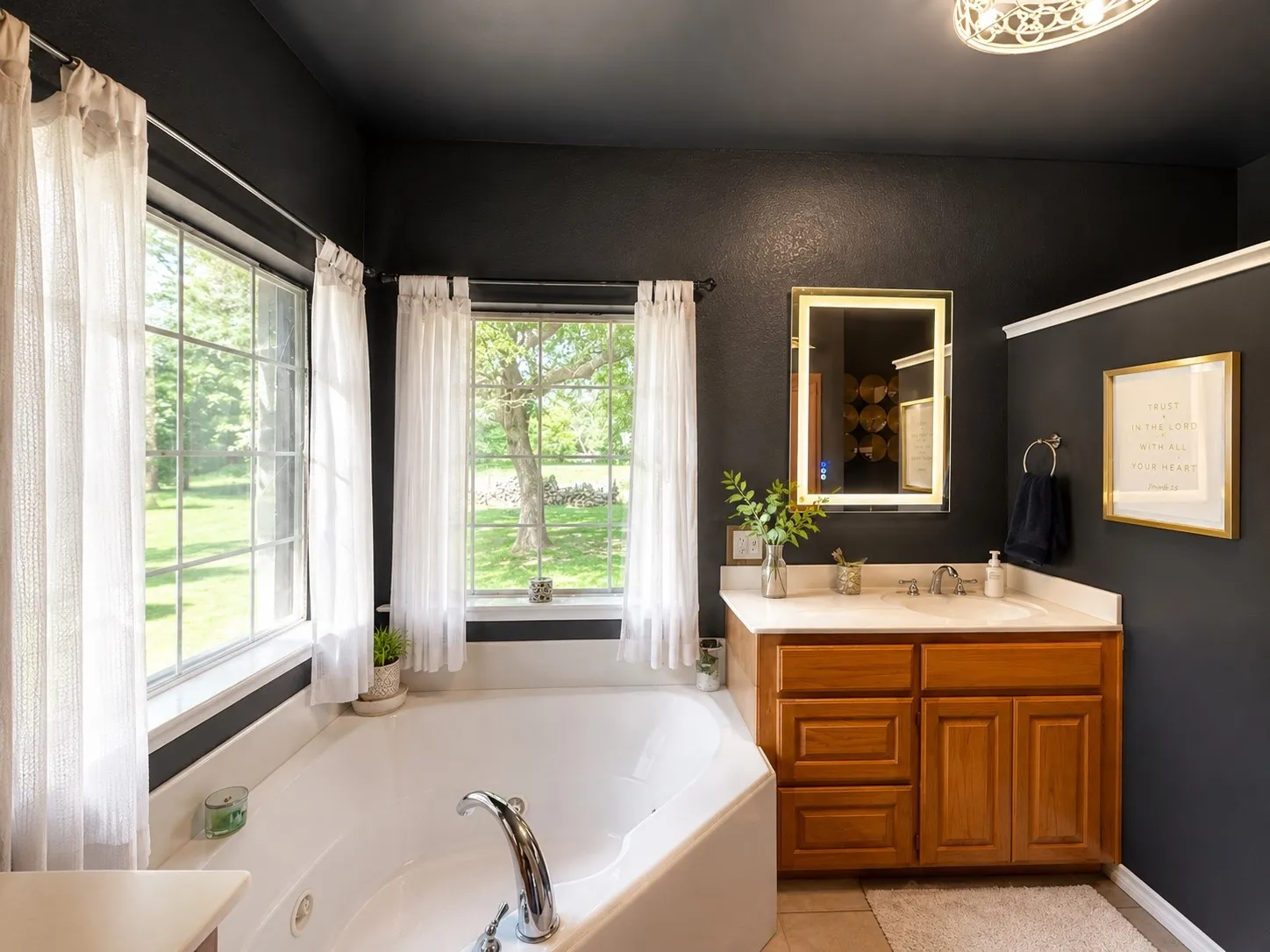 Farm For Sale in Jack County , 3391 Fm 2190, Jacksboro, Texas 76458, 4 Bedroom, 4 Bathroom, 2 Garage spaces, 3,678 Sqft, built in 1999, mls#21269717, Real Estate Agent in Jacksboro, Homes For Sale in Jack county, Homes For Sale in Jacksboro, Realtor in Jacksboro Texas, Real Estate Brokerage Independent Realty Texas, Luminita Cordes Realtor