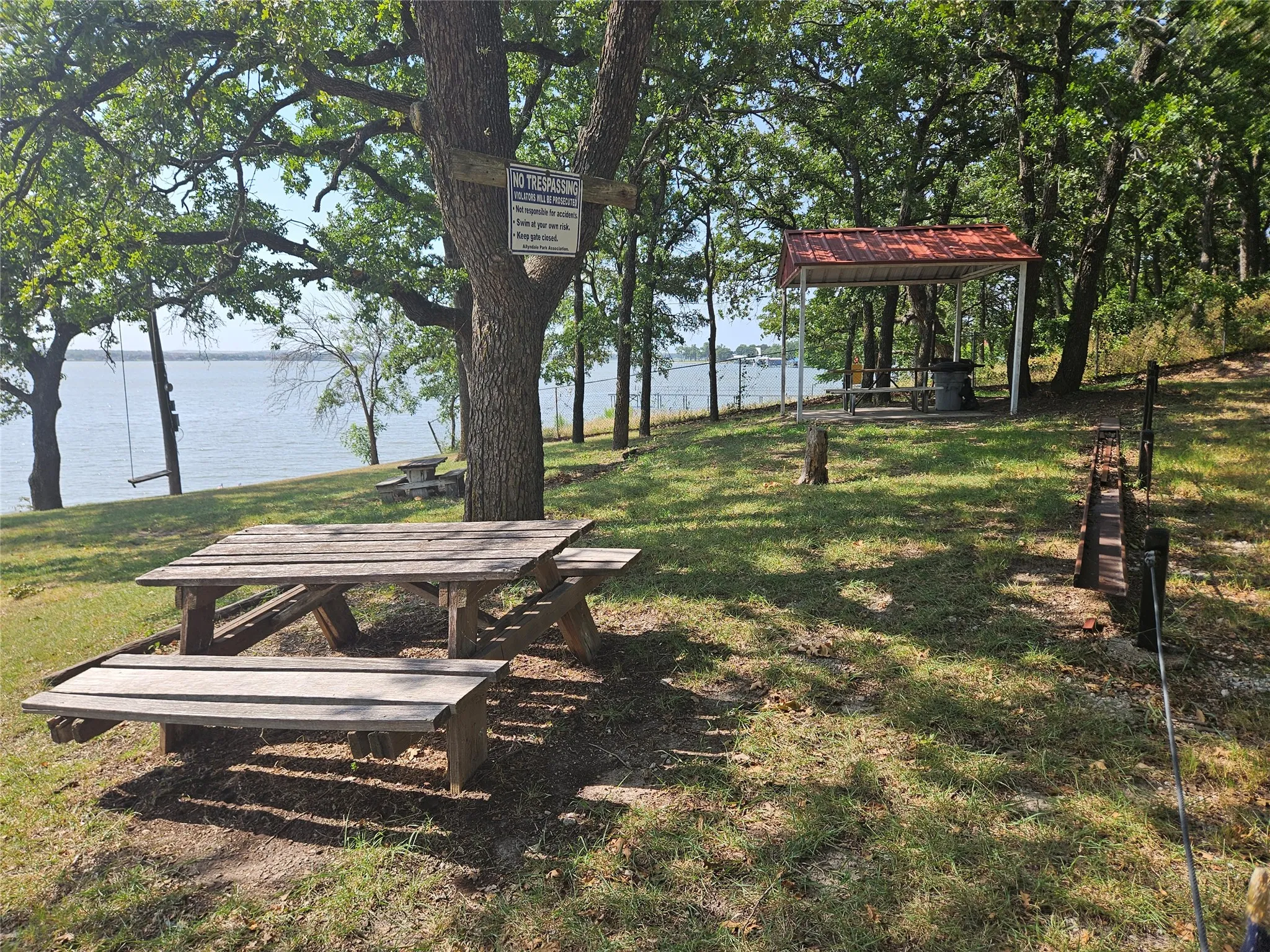 Note Picnic Areas and Do I a Swing In A Tree?