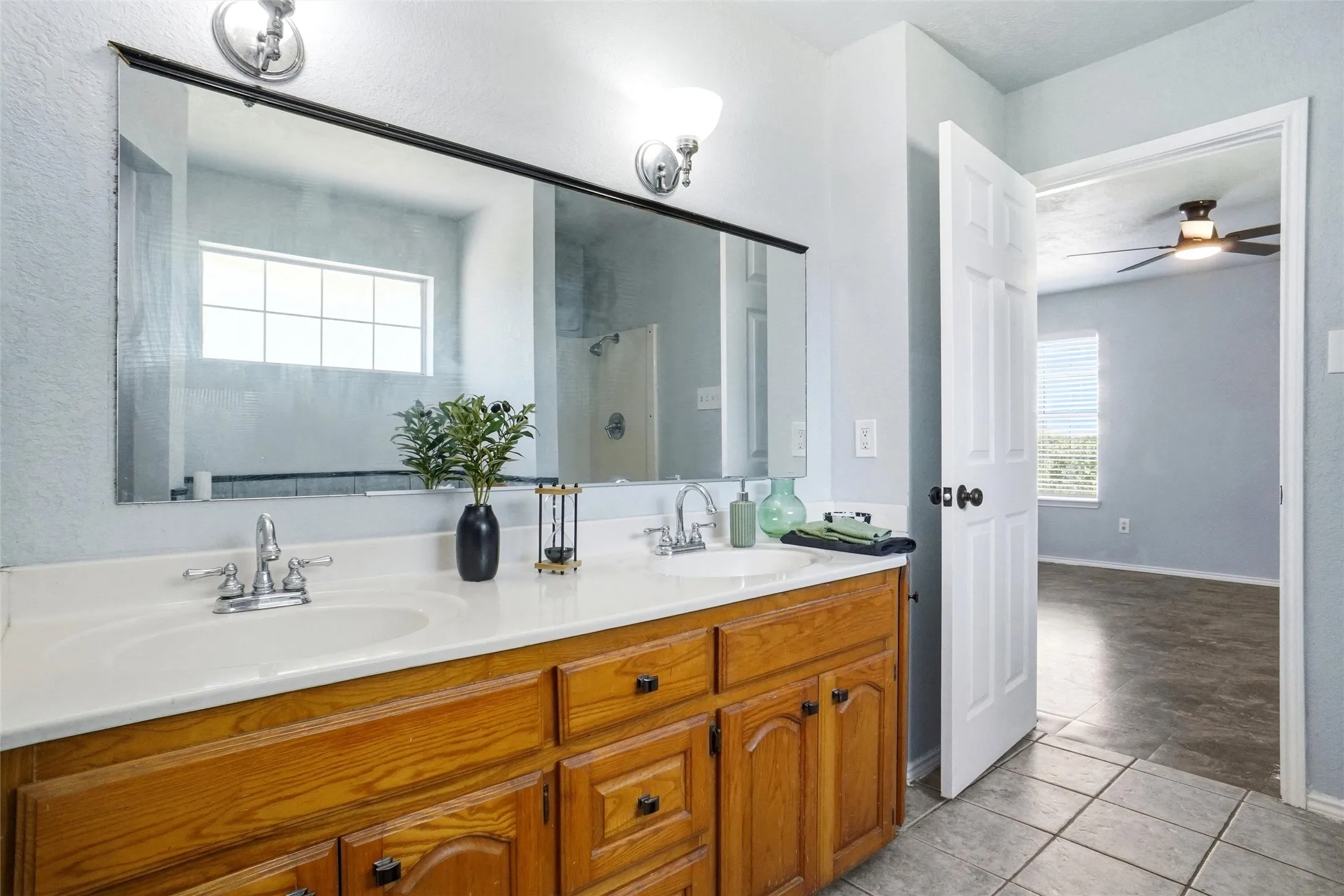 Double Vanity