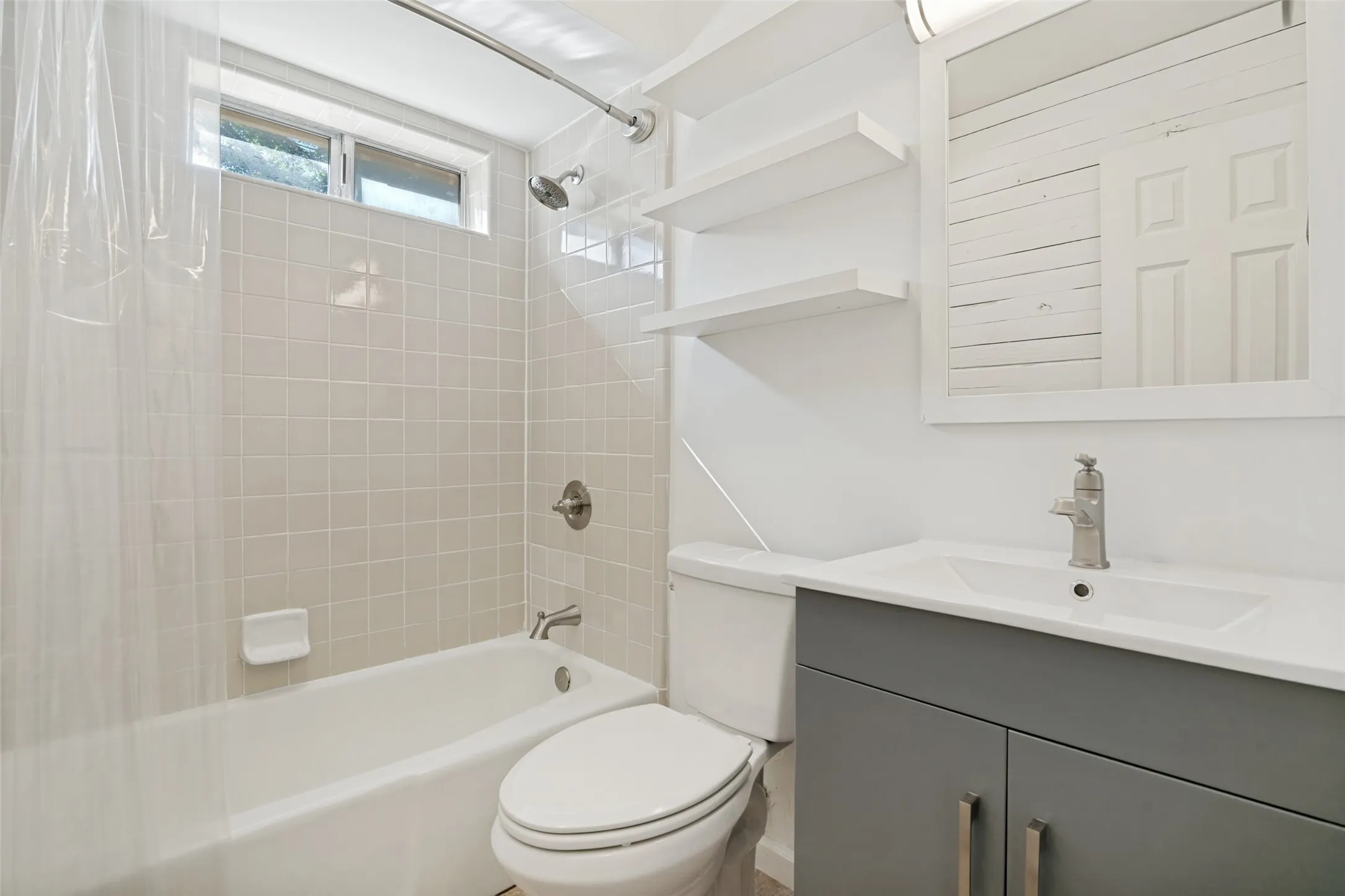 First floor full bath