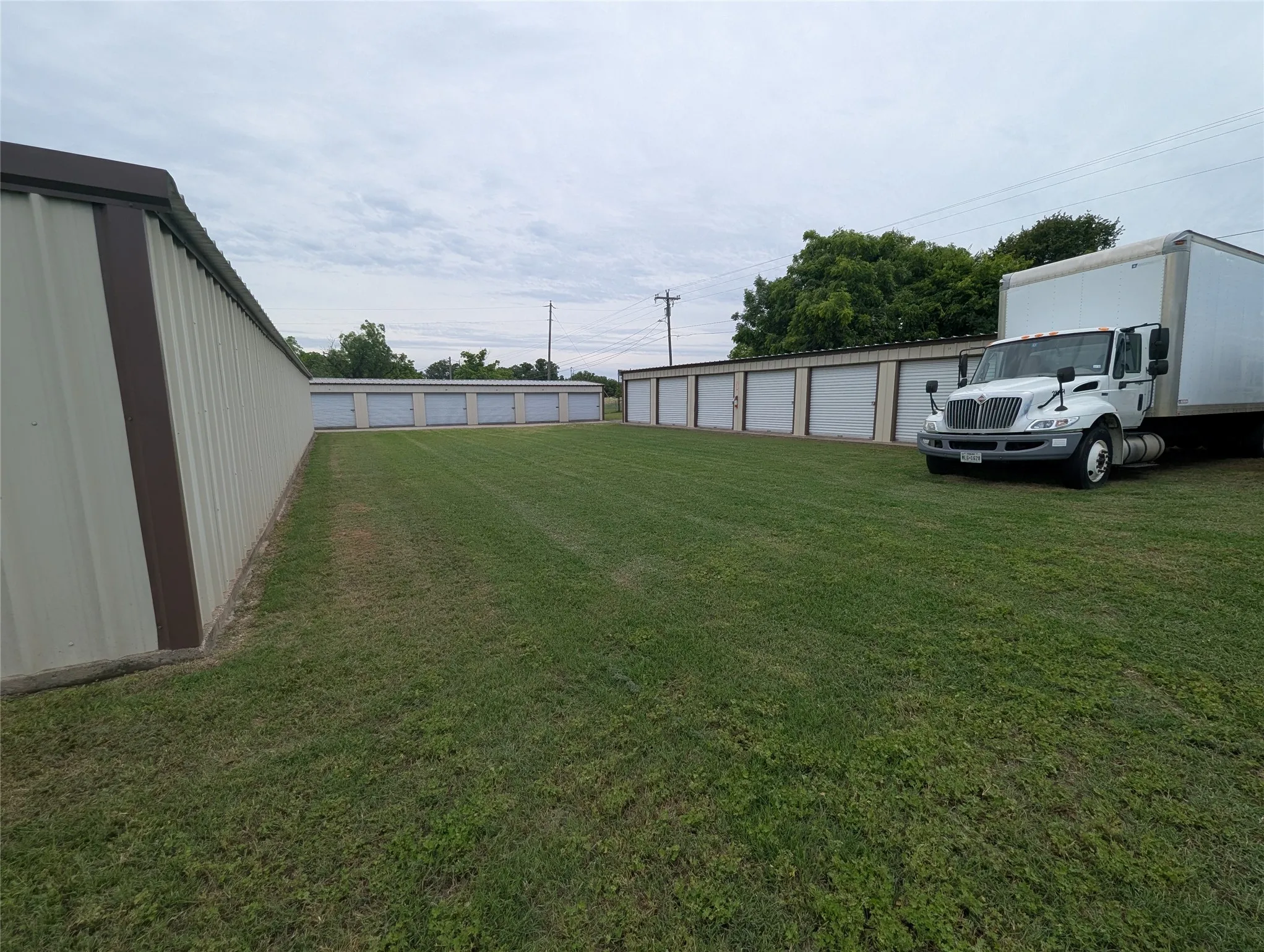 Warehouse For Sale in Hood County , 1303 Temple Hall Highway, Granbury, Texas 76049, 0, 0, Garage spaces, 0 Sqft, built in 2003, Price $425,000, mls#21266834, Real Estate Agent in Granbury, Homes For Sale in Hood county, Homes For Sale in Granbury, Realtor in Granbury Texas, Real Estate Brokerage Independent Realty Texas, Luminita Cordes Realtor