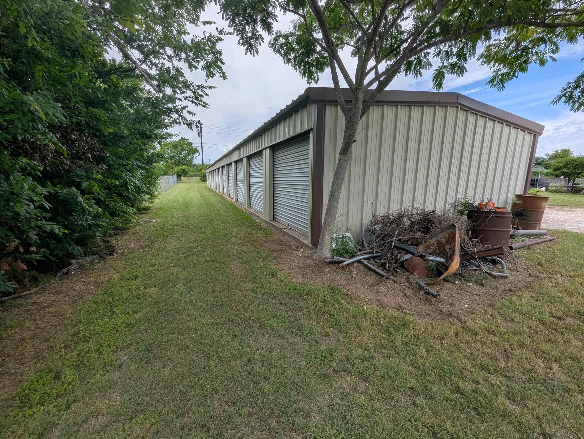 Warehouse For Sale in Hood County , 1303 Temple Hall Highway, Granbury, Texas 76049, 0, 0, Garage spaces, 0 Sqft, built in 2003, Price $425,000, mls#21266834, Real Estate Agent in Granbury, Homes For Sale in Hood county, Homes For Sale in Granbury, Realtor in Granbury Texas, Real Estate Brokerage Independent Realty Texas, Luminita Cordes Realtor