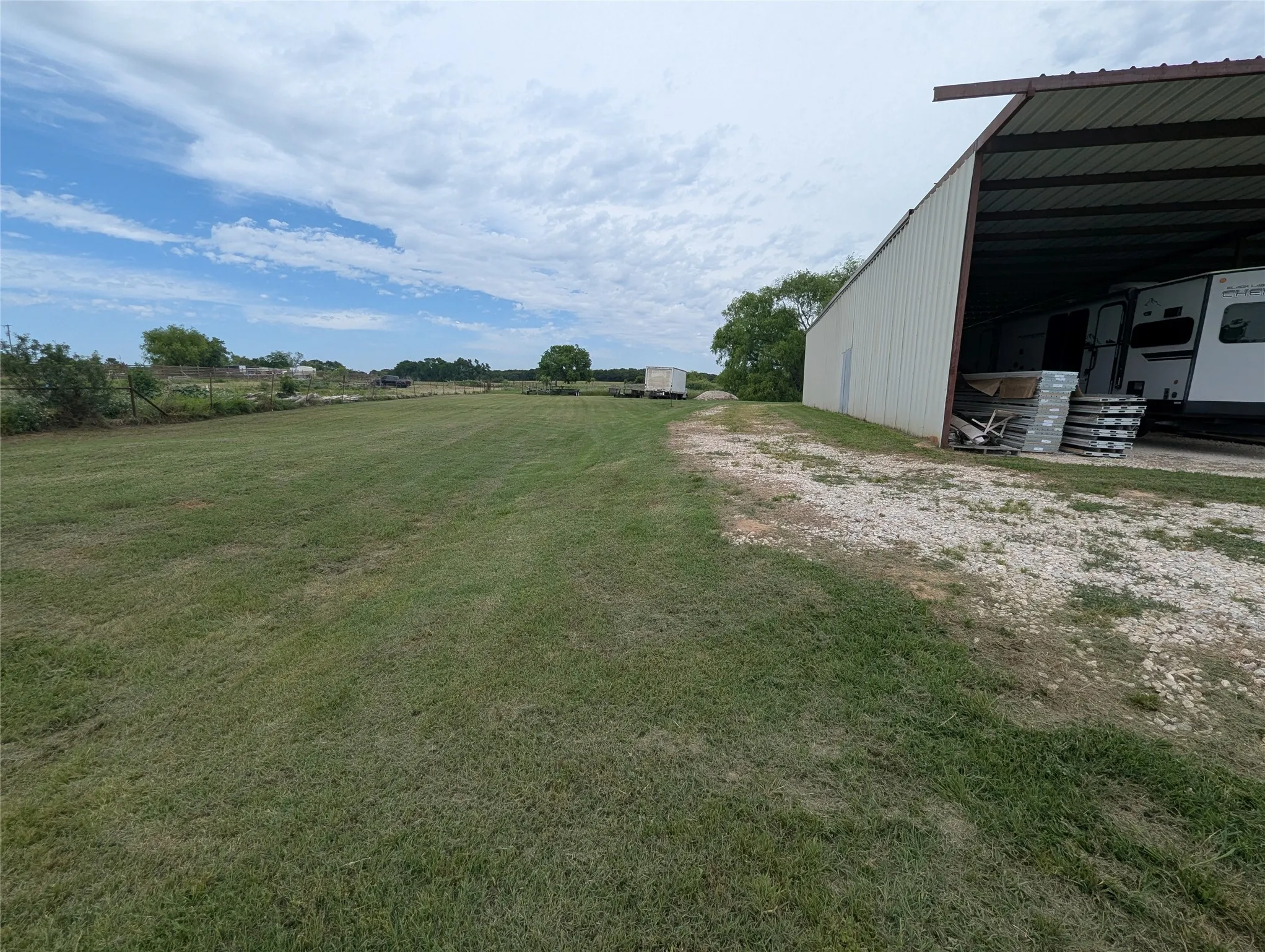 Warehouse For Sale in Hood County , 1303 Temple Hall Highway, Granbury, Texas 76049, 0, 0, Garage spaces, 0 Sqft, built in 2003, Price $425,000, mls#21266834, Real Estate Agent in Granbury, Homes For Sale in Hood county, Homes For Sale in Granbury, Realtor in Granbury Texas, Real Estate Brokerage Independent Realty Texas, Luminita Cordes Realtor