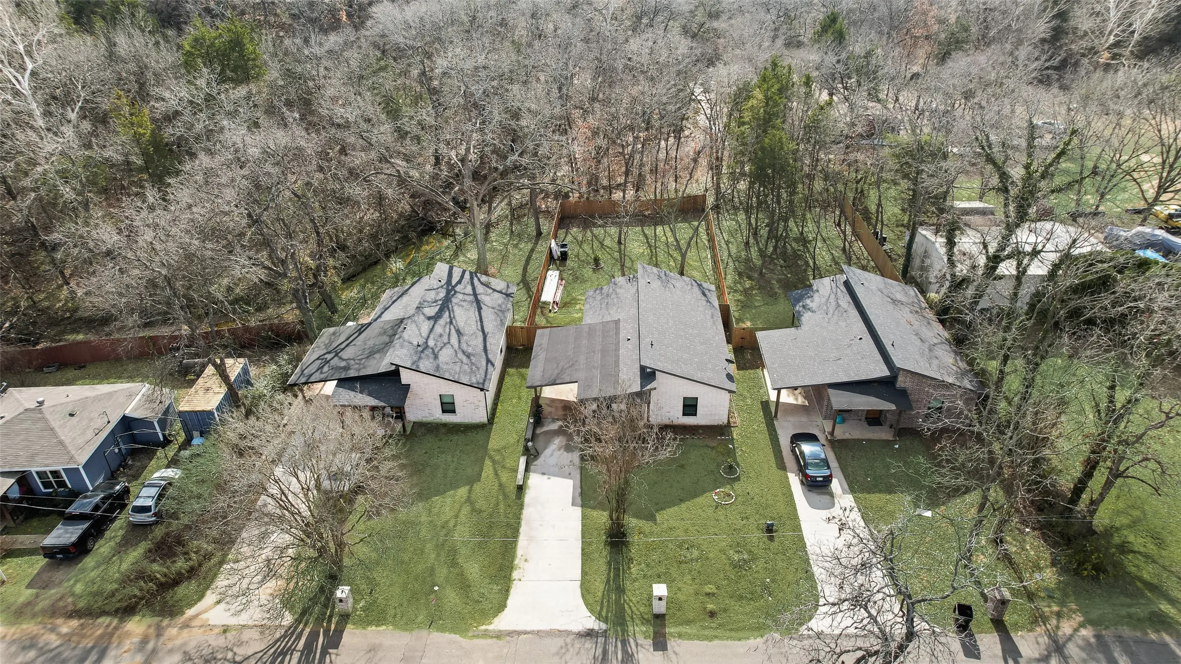 Single Family Residence For Sale in Grayson County , 718 E Crawford Street, Denison, Texas 75021, 3 Bedrooms, 2 Bathrooms, Garage spaces, 1,228 Sqft, built in 2023, Price $210,000, mls#21273067, Real Estate Agent in Denison, Homes For Sale in Grayson county, Homes For Sale in Denison, Realtor in Denison Texas, Real Estate Brokerage Independent Realty Texas, Luminita Cordes Realtor
