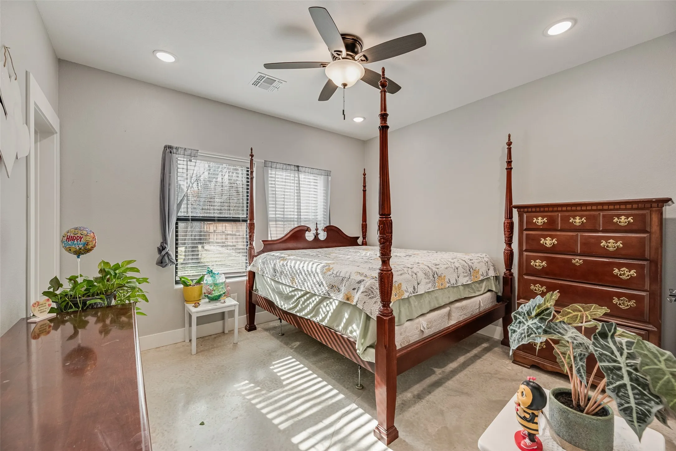 Single Family Residence For Sale in Grayson County , 718 E Crawford Street, Denison, Texas 75021, 3 Bedrooms, 2 Bathrooms, Garage spaces, 1,228 Sqft, built in 2023, Price $210,000, mls#21273067, Real Estate Agent in Denison, Homes For Sale in Grayson county, Homes For Sale in Denison, Realtor in Denison Texas, Real Estate Brokerage Independent Realty Texas, Luminita Cordes Realtor