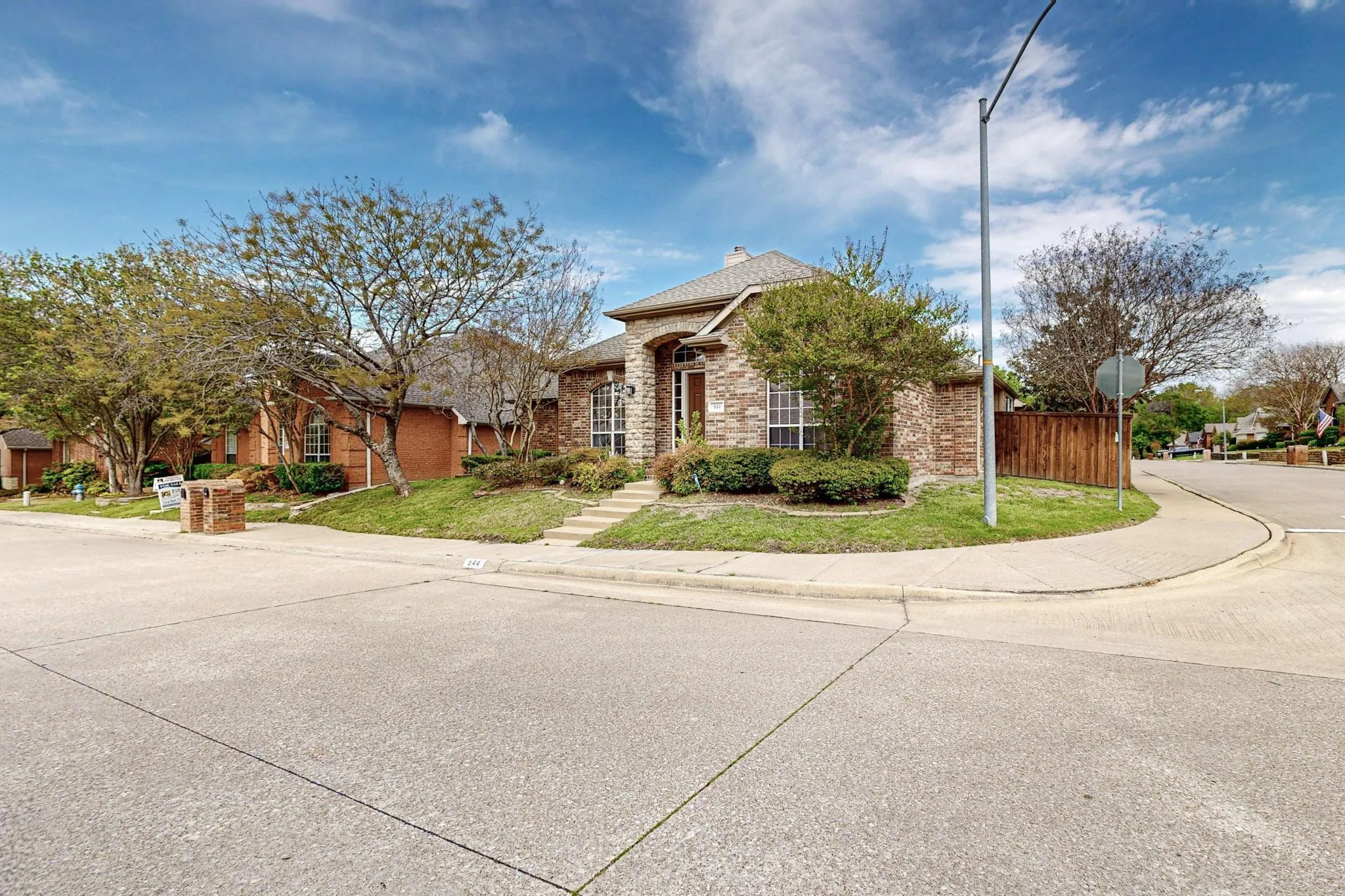 Lovely highly sought after community and walking distance to tennis courts ect.!
