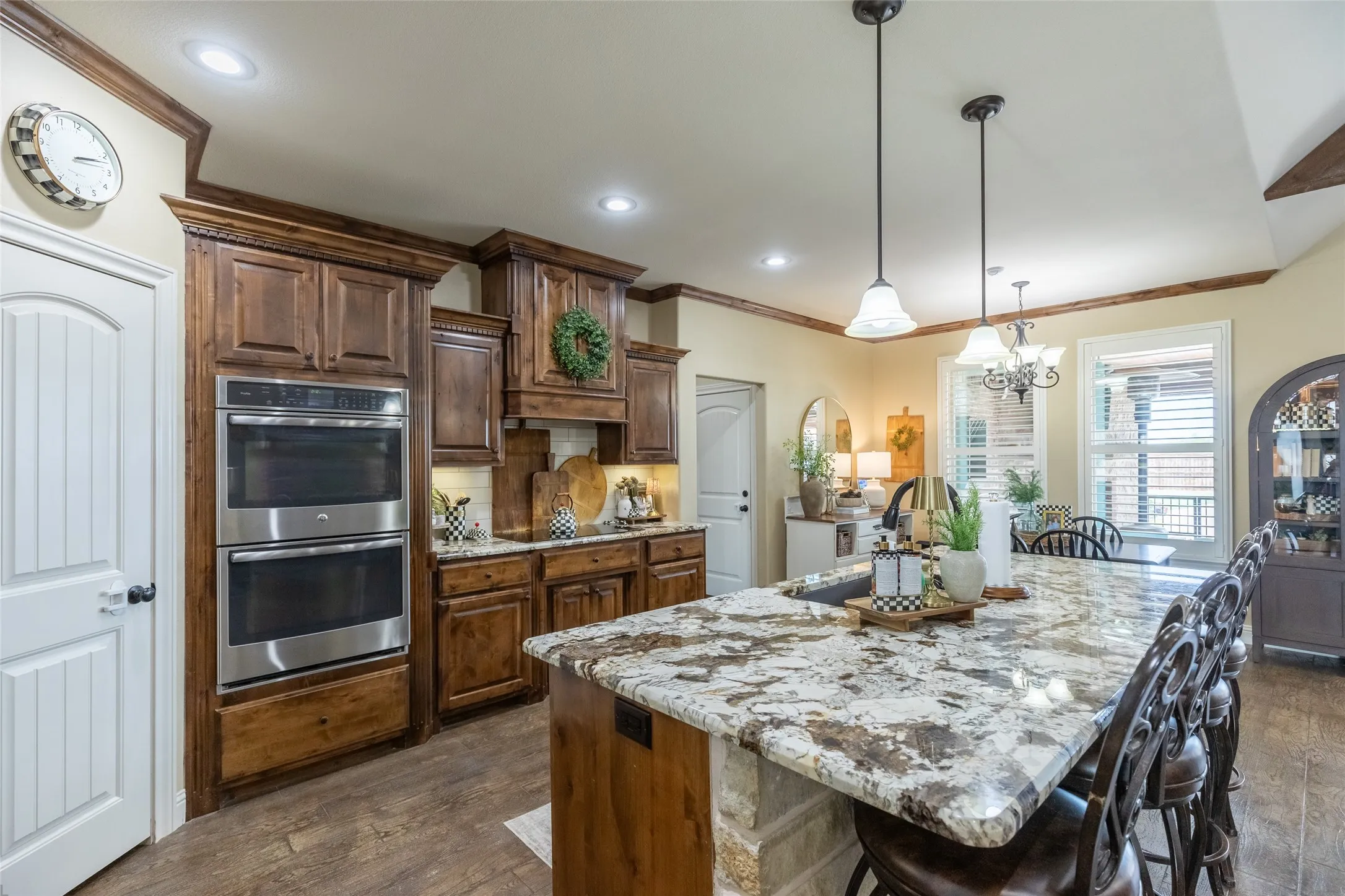 Single Family Residence For Sale in Jones County , 5500 County Road 428, Hawley, Texas 79525, 4 Bedroom, 4 Bathroom, 3 Garage spaces, 3,588 Sqft, built in 2016, mls#21264468, Real Estate Agent in Hawley, Homes For Sale in Jones county, Homes For Sale in Hawley, Realtor in Hawley Texas, Real Estate Brokerage Independent Realty Texas, Luminita Cordes Realtor
