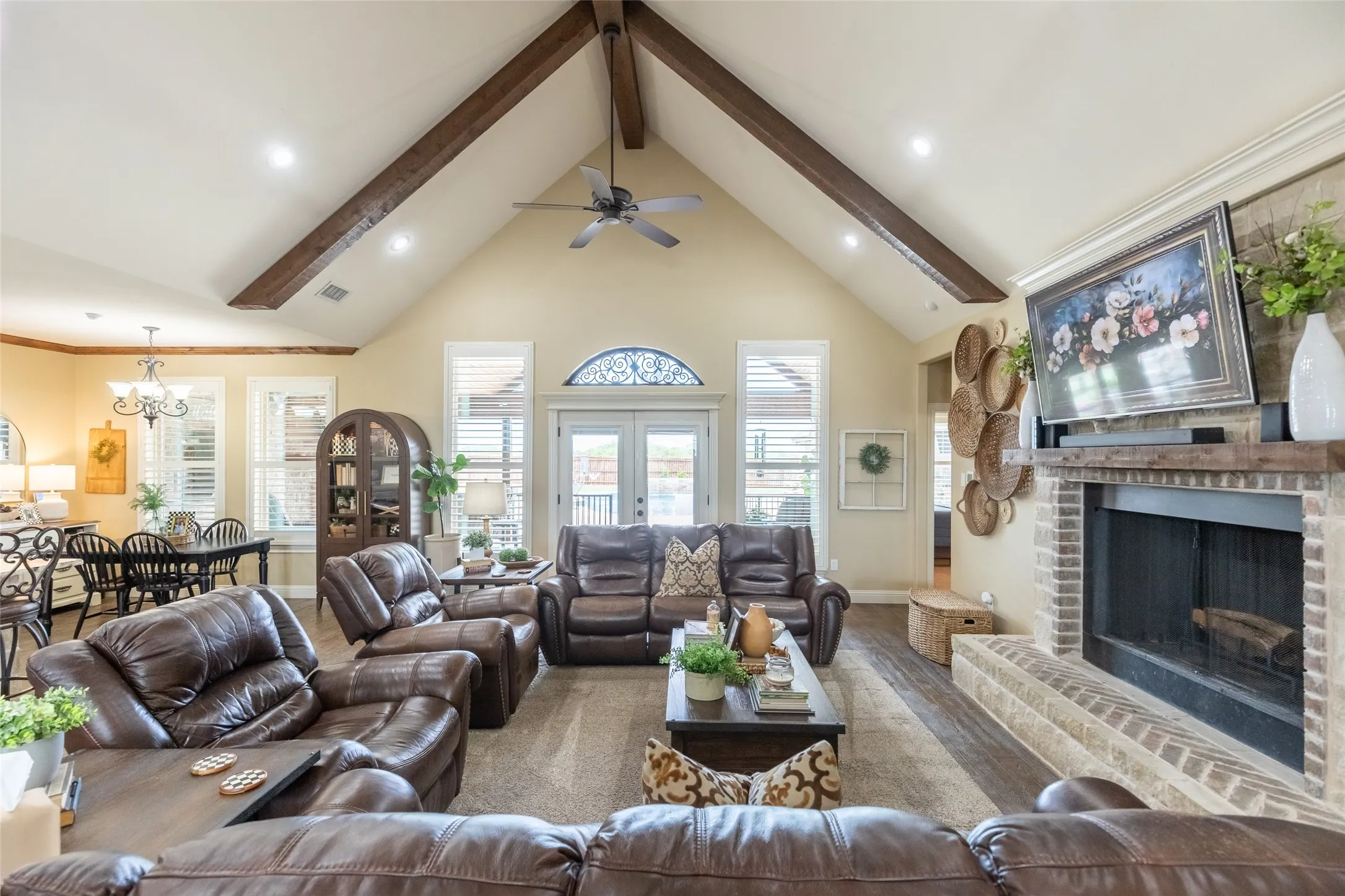 Single Family Residence For Sale in Jones County , 5500 County Road 428, Hawley, Texas 79525, 4 Bedroom, 4 Bathroom, 3 Garage spaces, 3,588 Sqft, built in 2016, mls#21264468, Real Estate Agent in Hawley, Homes For Sale in Jones county, Homes For Sale in Hawley, Realtor in Hawley Texas, Real Estate Brokerage Independent Realty Texas, Luminita Cordes Realtor