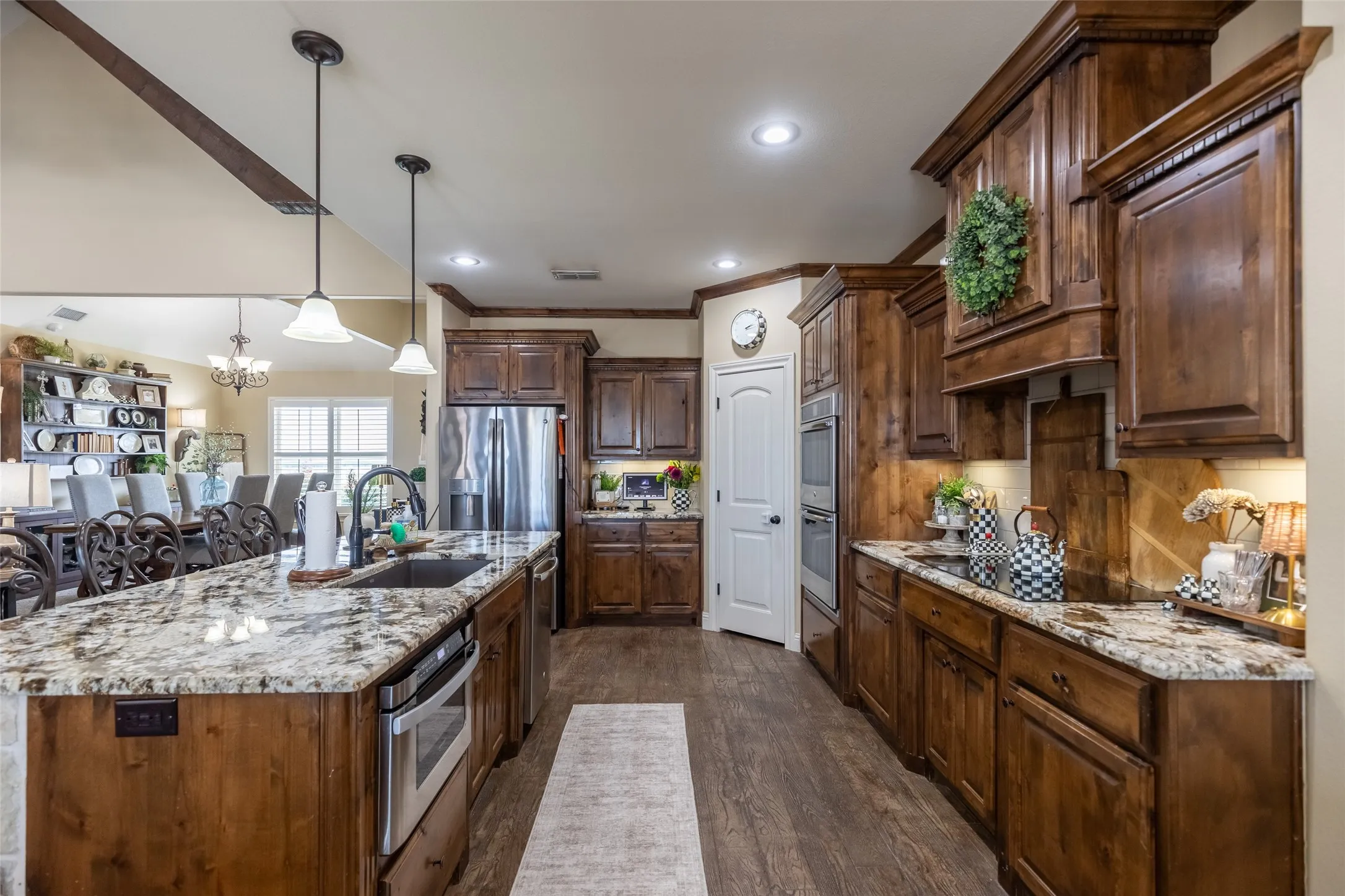 Single Family Residence For Sale in Jones County , 5500 County Road 428, Hawley, Texas 79525, 4 Bedroom, 4 Bathroom, 3 Garage spaces, 3,588 Sqft, built in 2016, mls#21264468, Real Estate Agent in Hawley, Homes For Sale in Jones county, Homes For Sale in Hawley, Realtor in Hawley Texas, Real Estate Brokerage Independent Realty Texas, Luminita Cordes Realtor