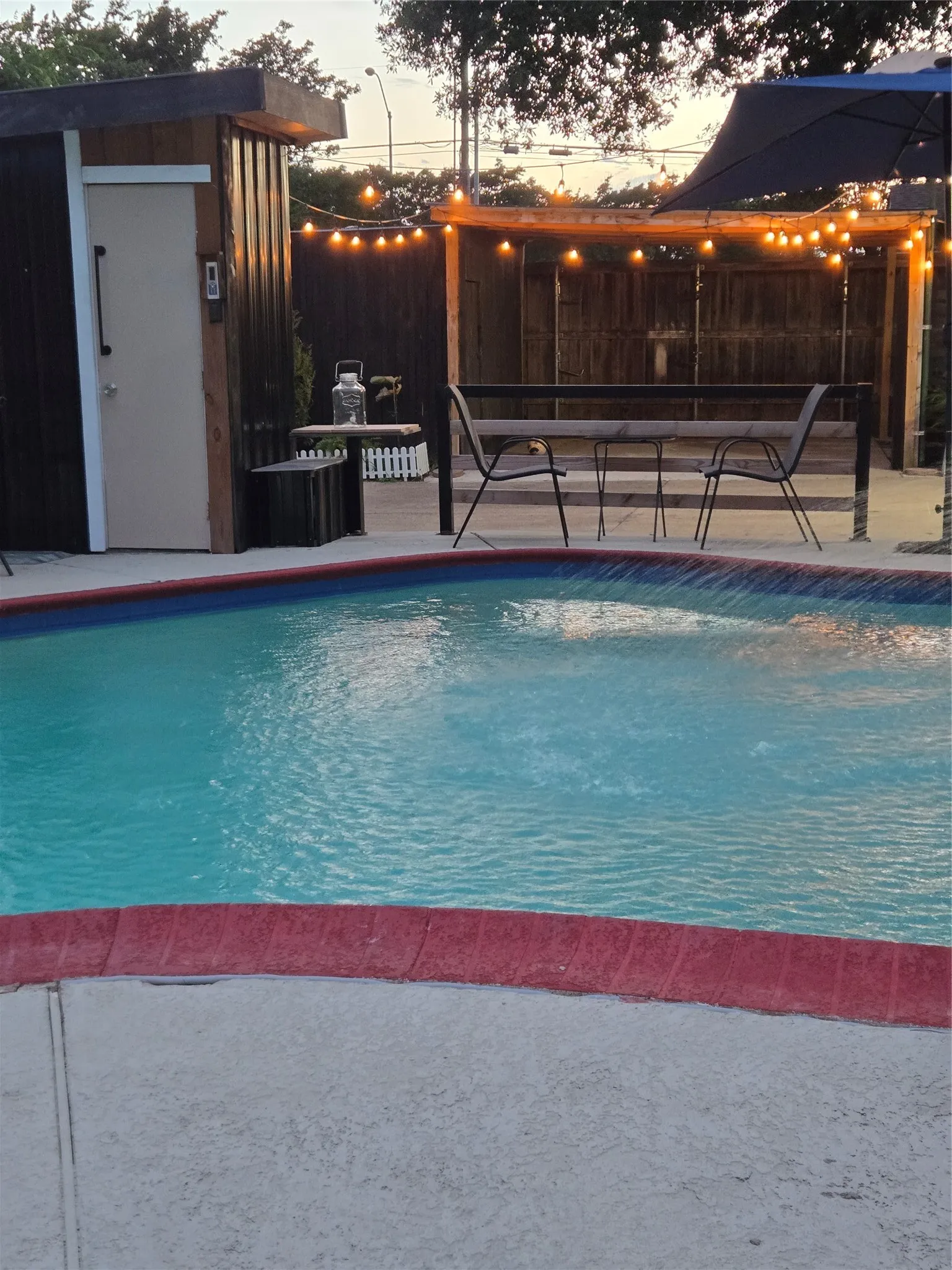 Single Family Residence For Sale in Dallas County , 1802 Clover Trail, Richardson, Texas 75081, 3 Bedrooms, 3 Bathrooms, 2 Garage spaces, 2,622 Sqft, built in 1977, Price $545,000, mls#21263527, Real Estate Agent in Richardson, Homes For Sale in Dallas county, Homes For Sale in Richardson, Realtor in Richardson Texas, Real Estate Brokerage Independent Realty Texas, Luminita Cordes Realtor