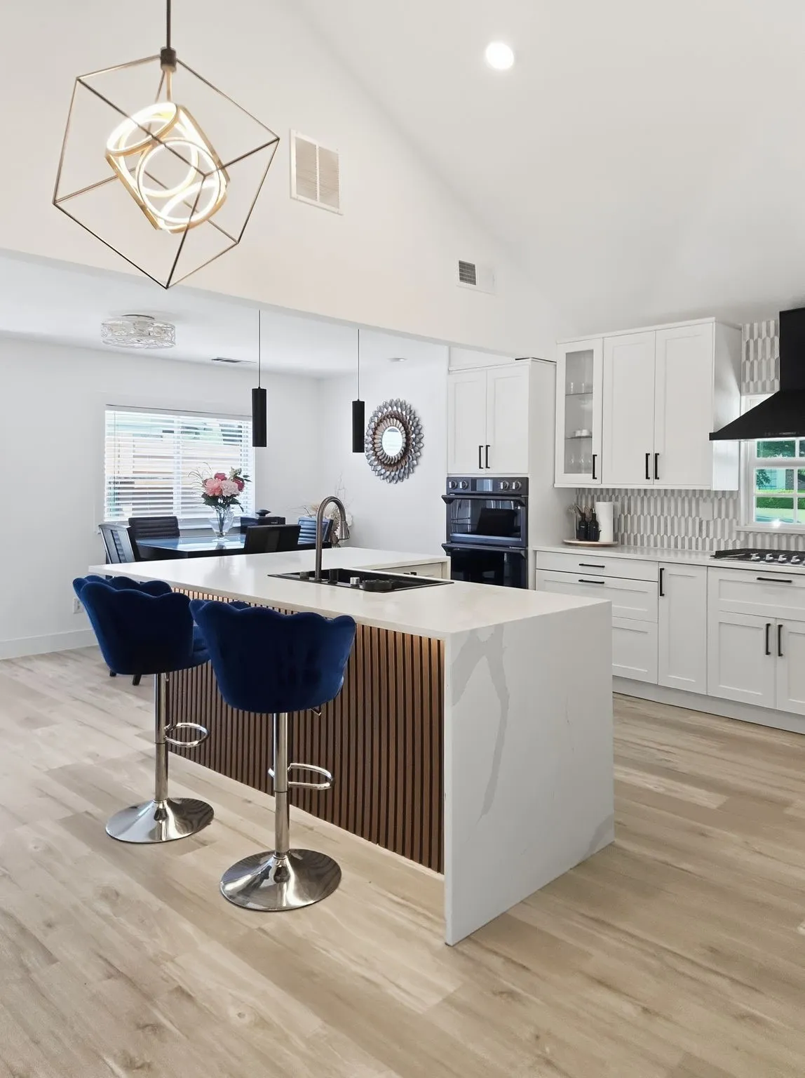 Single Family Residence For Sale in Dallas County , 1802 Clover Trail, Richardson, Texas 75081, 3 Bedrooms, 3 Bathrooms, 2 Garage spaces, 2,622 Sqft, built in 1977, Price $545,000, mls#21263527, Real Estate Agent in Richardson, Homes For Sale in Dallas county, Homes For Sale in Richardson, Realtor in Richardson Texas, Real Estate Brokerage Independent Realty Texas, Luminita Cordes Realtor