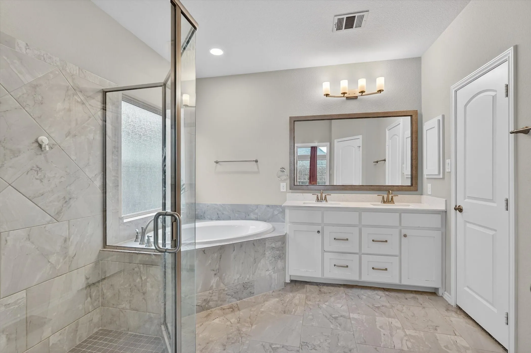 Single Family Residence For Sale in Kaufman County , 2301 Birdwell Cove, Forney, Texas 75126, 3 Bedroom, 2 Bathroom, 2 Garage spaces, 1,984 Sqft, built in 2020, mls#21273081, Real Estate Agent in Forney, Homes For Sale in Kaufman county, Homes For Sale in Forney, Realtor in Forney Texas, Real Estate Brokerage Independent Realty Texas, Luminita Cordes Realtor