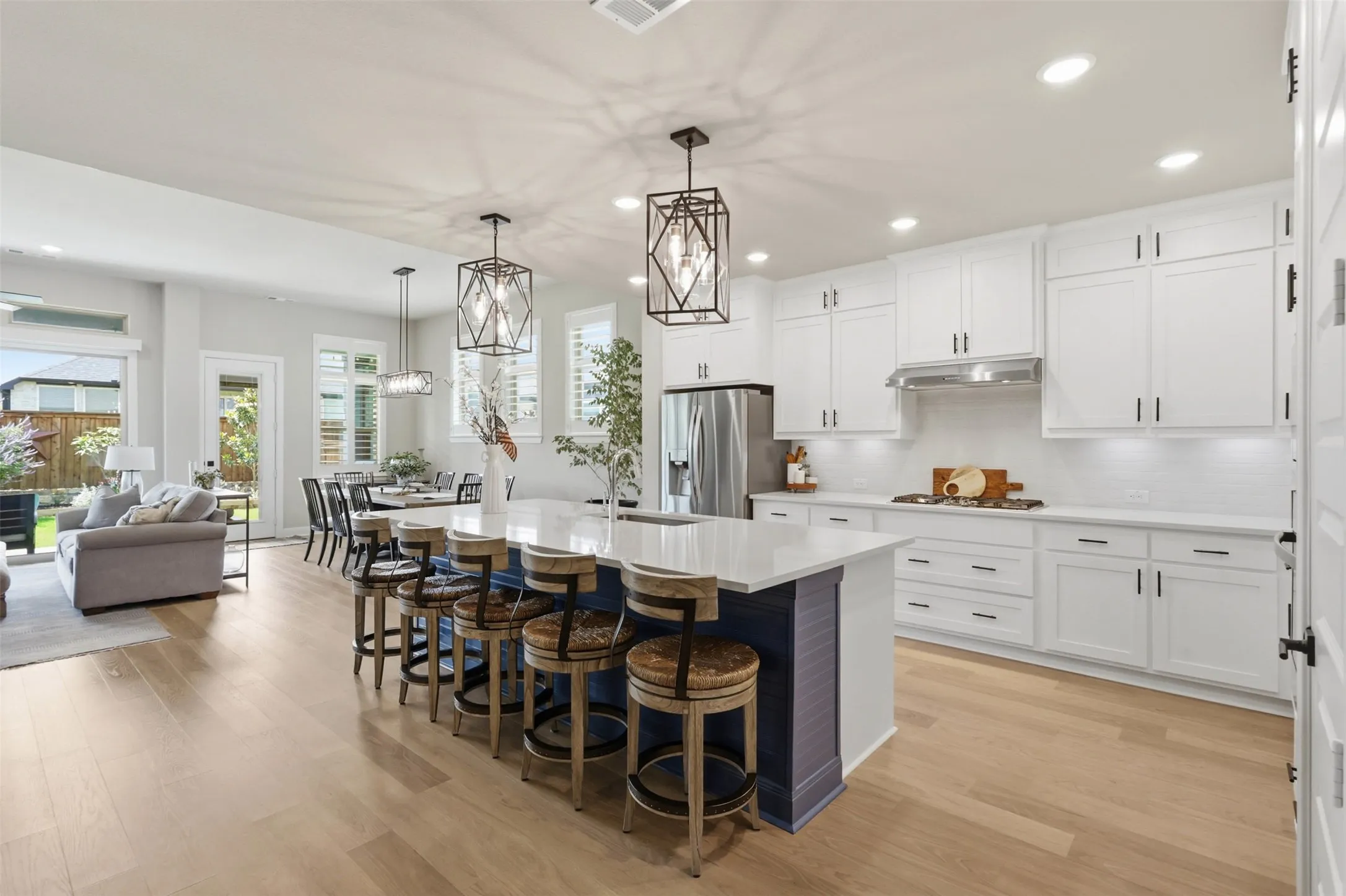 Single Family Residence For Sale in Collin County , 2417 Plumeria Lane, Celina, Texas 75009, 5 Bedroom, 4 Bathroom, 2 Garage spaces, 3,299 Sqft, built in 2024, mls#21273069, Real Estate Agent in Celina, Homes For Sale in Collin county, Homes For Sale in Celina, Realtor in Celina Texas, Real Estate Brokerage Independent Realty Texas, Luminita Cordes Realtor