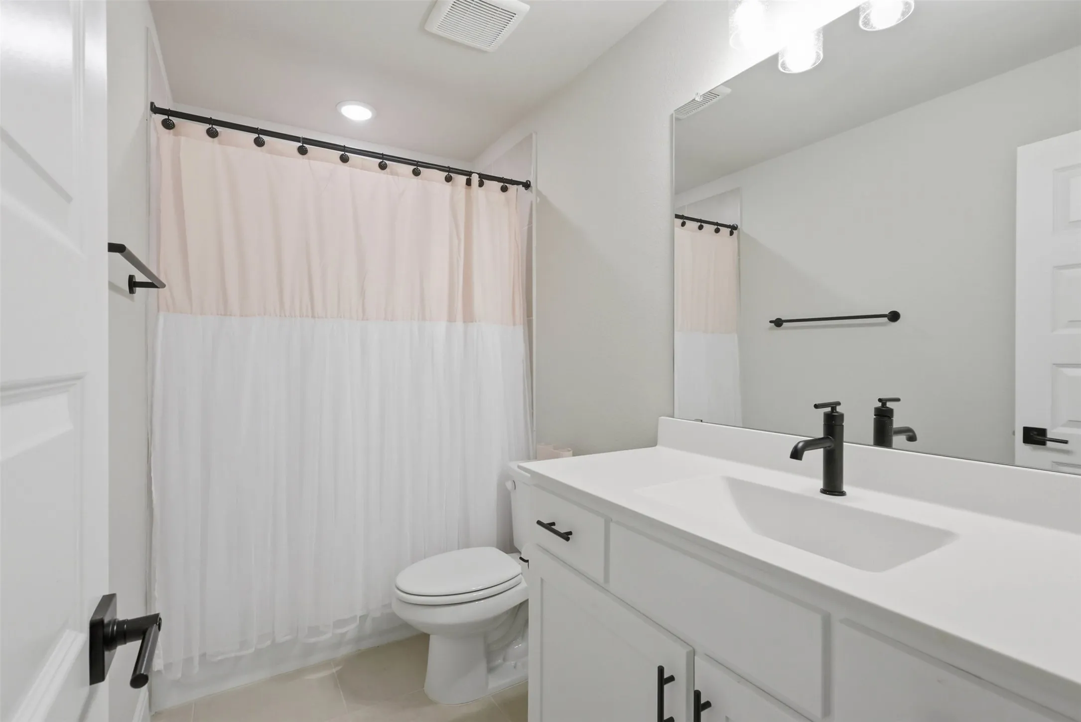 Single Family Residence For Sale in Collin County , 2417 Plumeria Lane, Celina, Texas 75009, 5 Bedroom, 4 Bathroom, 2 Garage spaces, 3,299 Sqft, built in 2024, mls#21273069, Real Estate Agent in Celina, Homes For Sale in Collin county, Homes For Sale in Celina, Realtor in Celina Texas, Real Estate Brokerage Independent Realty Texas, Luminita Cordes Realtor