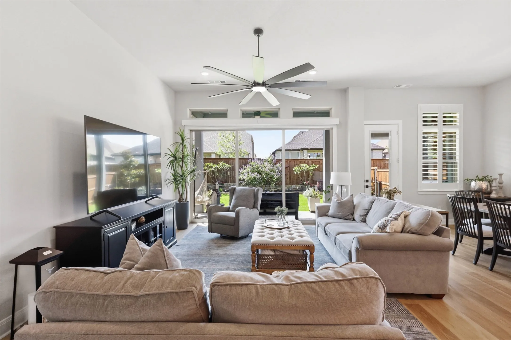 Single Family Residence For Sale in Collin County , 2417 Plumeria Lane, Celina, Texas 75009, 5 Bedroom, 4 Bathroom, 2 Garage spaces, 3,299 Sqft, built in 2024, mls#21273069, Real Estate Agent in Celina, Homes For Sale in Collin county, Homes For Sale in Celina, Realtor in Celina Texas, Real Estate Brokerage Independent Realty Texas, Luminita Cordes Realtor