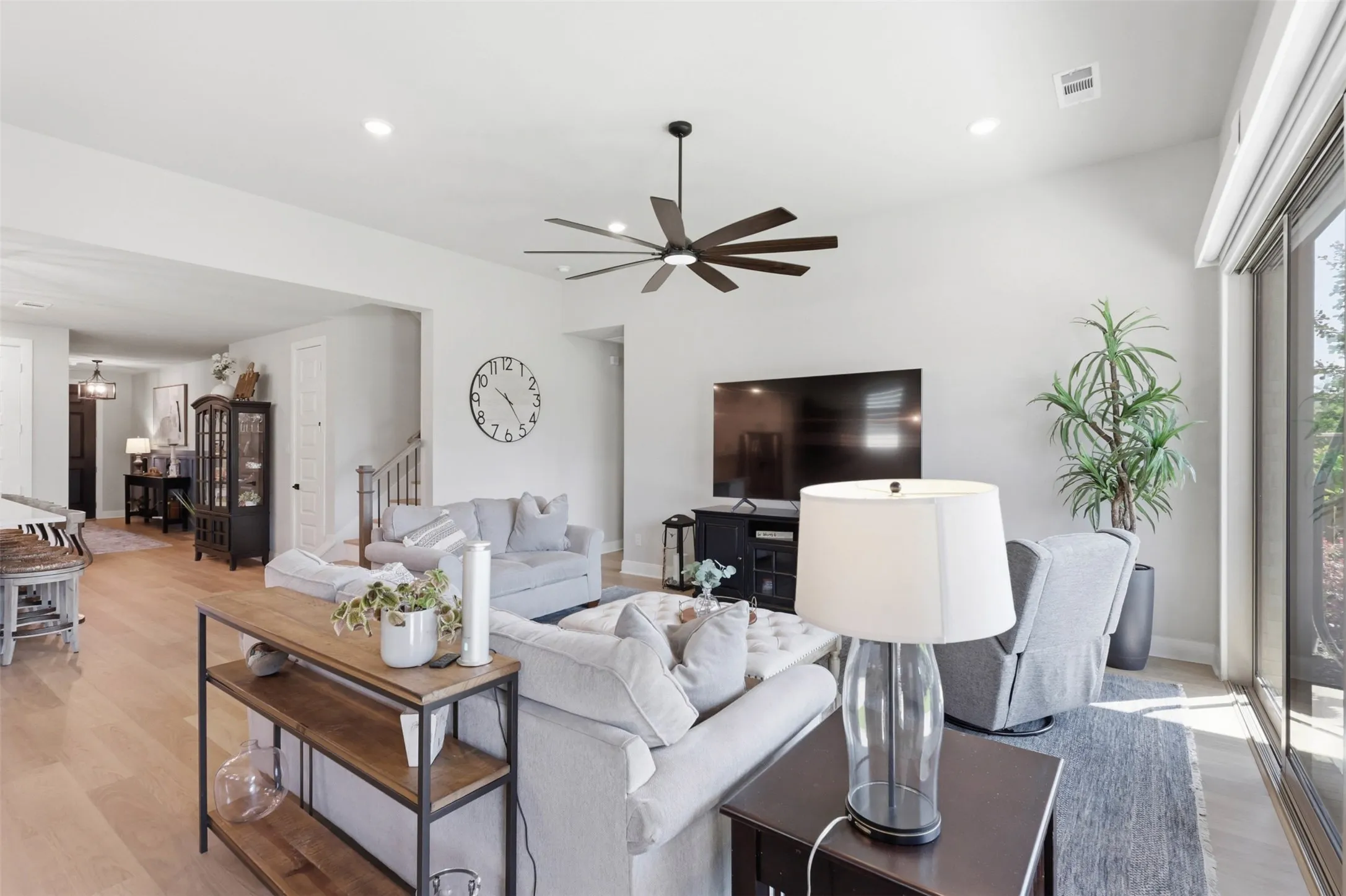 Single Family Residence For Sale in Collin County , 2417 Plumeria Lane, Celina, Texas 75009, 5 Bedroom, 4 Bathroom, 2 Garage spaces, 3,299 Sqft, built in 2024, mls#21273069, Real Estate Agent in Celina, Homes For Sale in Collin county, Homes For Sale in Celina, Realtor in Celina Texas, Real Estate Brokerage Independent Realty Texas, Luminita Cordes Realtor