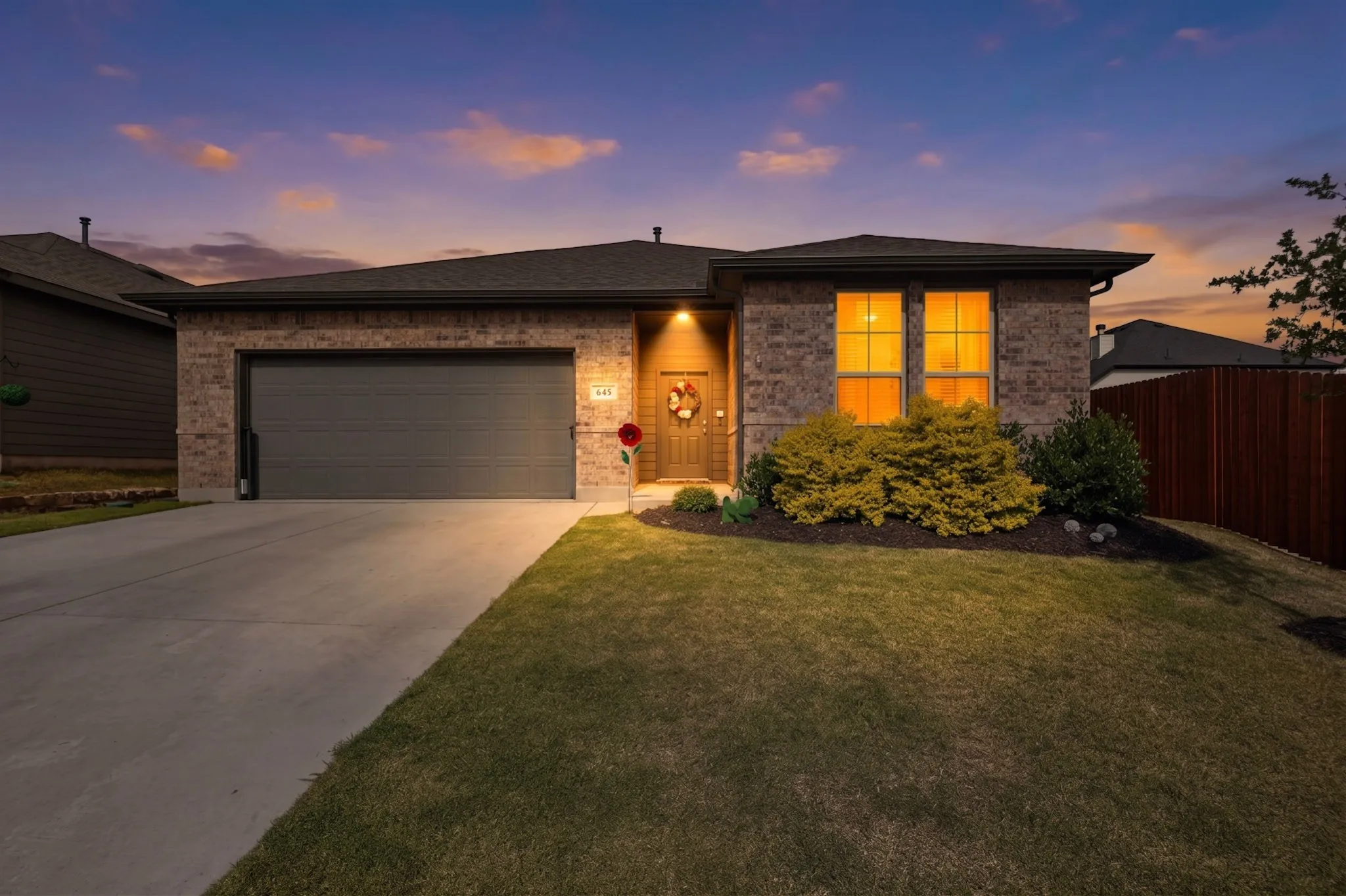 Single Family Residence For Sale in Johnson County , 645 Pawprint Hollow, Godley, Texas 76044, 3 Bedroom, 2 Bathroom, 2 Garage spaces, 1,519 Sqft, built in 2023, mls#21272675, Real Estate Agent in Godley, Homes For Sale in Johnson county, Homes For Sale in Godley, Realtor in Godley Texas, Real Estate Brokerage Independent Realty Texas, Luminita Cordes Realtor