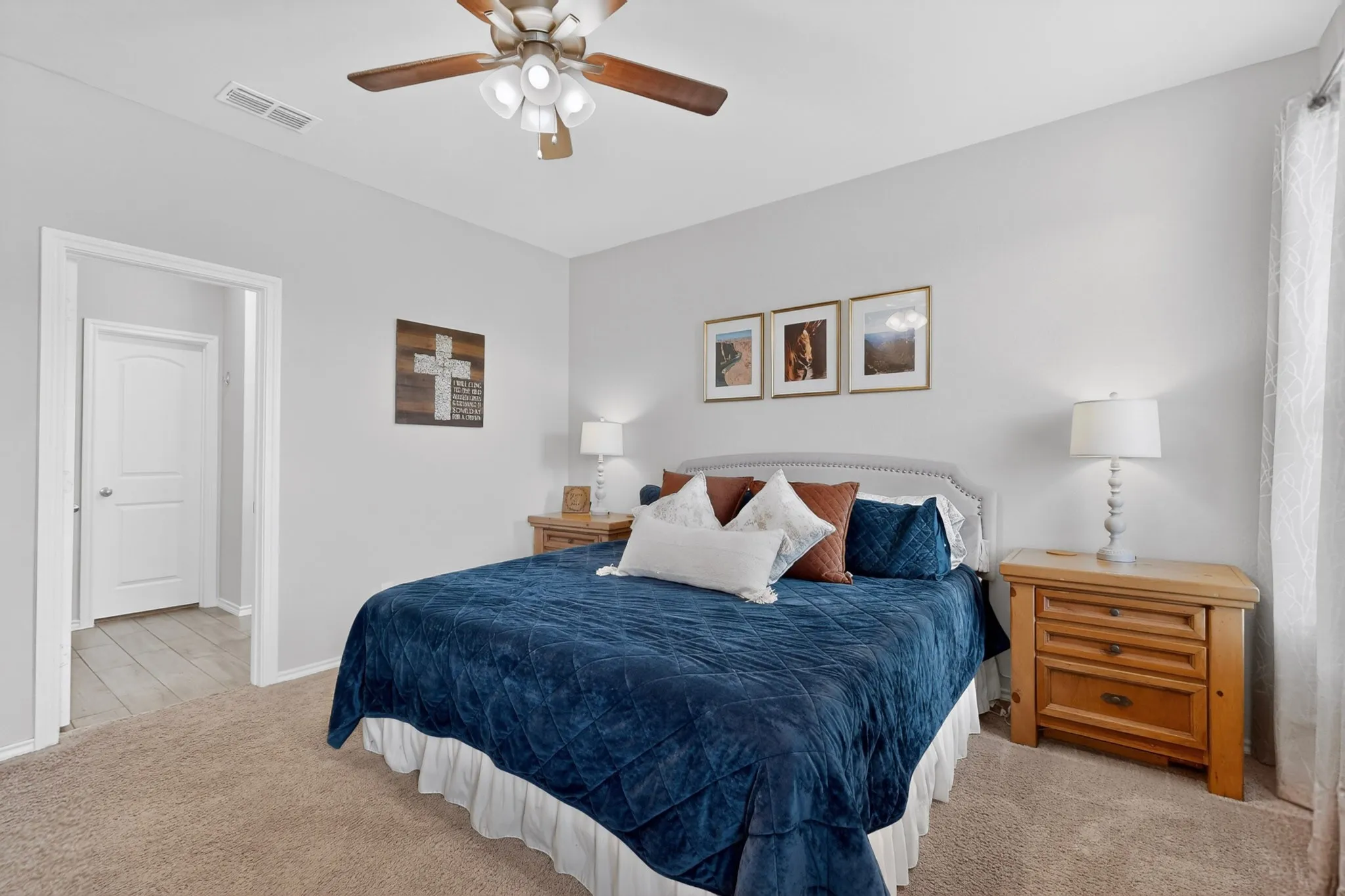 Single Family Residence For Sale in Johnson County , 645 Pawprint Hollow, Godley, Texas 76044, 3 Bedroom, 2 Bathroom, 2 Garage spaces, 1,519 Sqft, built in 2023, mls#21272675, Real Estate Agent in Godley, Homes For Sale in Johnson county, Homes For Sale in Godley, Realtor in Godley Texas, Real Estate Brokerage Independent Realty Texas, Luminita Cordes Realtor