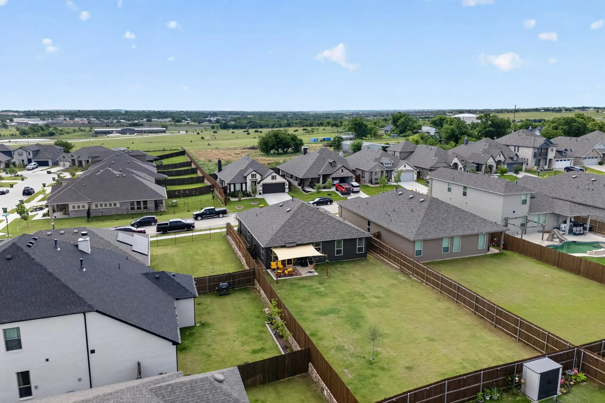 Single Family Residence For Sale in Johnson County , 645 Pawprint Hollow, Godley, Texas 76044, 3 Bedroom, 2 Bathroom, 2 Garage spaces, 1,519 Sqft, built in 2023, mls#21272675, Real Estate Agent in Godley, Homes For Sale in Johnson county, Homes For Sale in Godley, Realtor in Godley Texas, Real Estate Brokerage Independent Realty Texas, Luminita Cordes Realtor