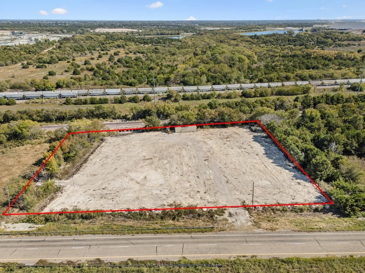 Unimproved Land For Sale in Ellis County , 3790 N Highway 67, Midlothian, Texas 76065, 0, 0, Garage spaces, 0 Sqft, built in 0, Price $1,300,000, mls#21273116, Real Estate Agent in Midlothian, Homes For Sale in Ellis county, Homes For Sale in Midlothian, Realtor in Midlothian Texas, Real Estate Brokerage Independent Realty Texas, Luminita Cordes Realtor
