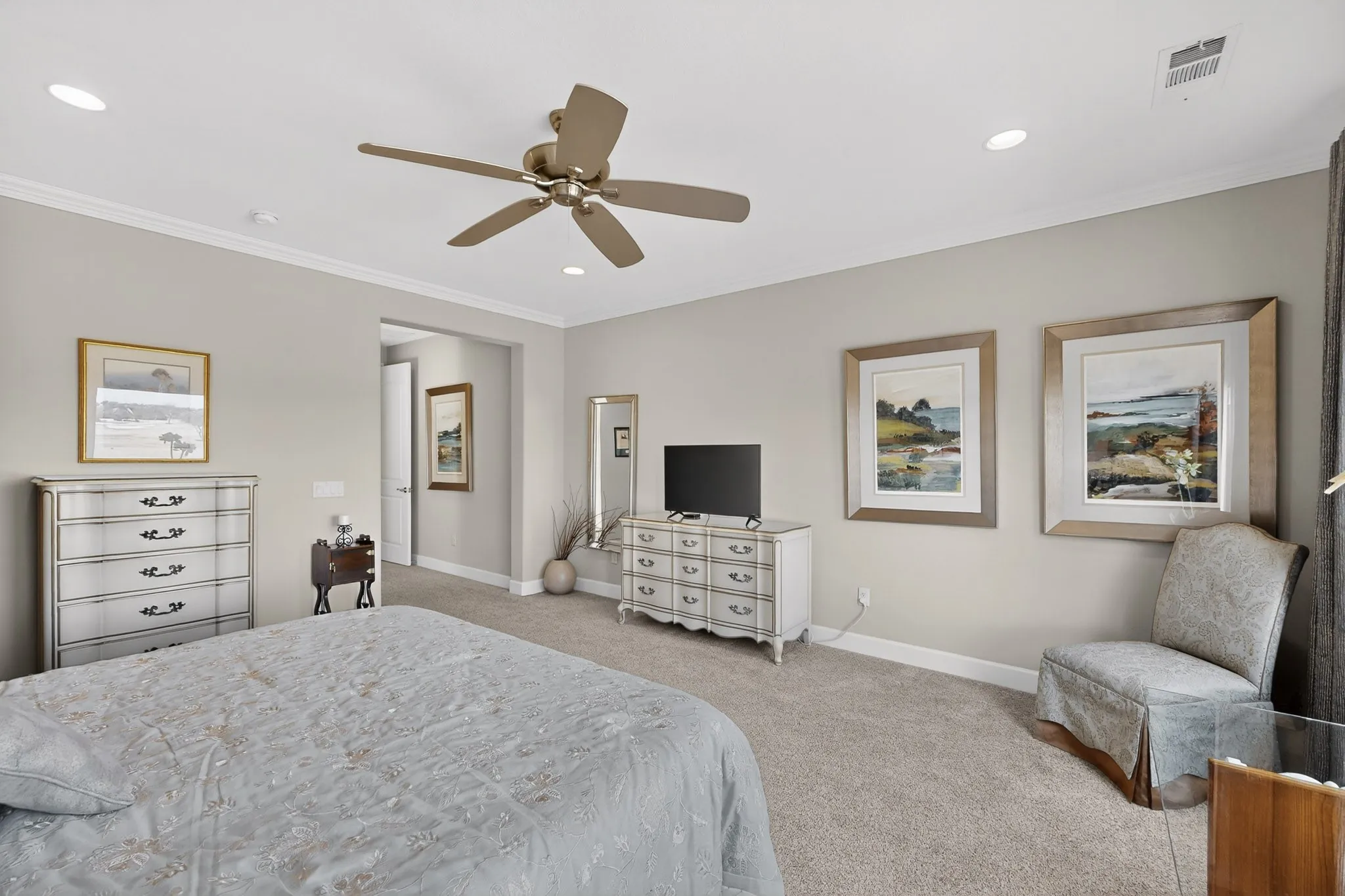 Single Family Residence For Sale in Denton County , 12213 Grosbeak Drive, Denton, Texas 76207, 2 Bedroom, 3 Bathroom, 2 Garage spaces, 2,593 Sqft, built in 2017, mls#21252443, Real Estate Agent in Denton, Homes For Sale in Denton county, Homes For Sale in Denton, Realtor in Denton Texas, Real Estate Brokerage Independent Realty Texas, Luminita Cordes Realtor